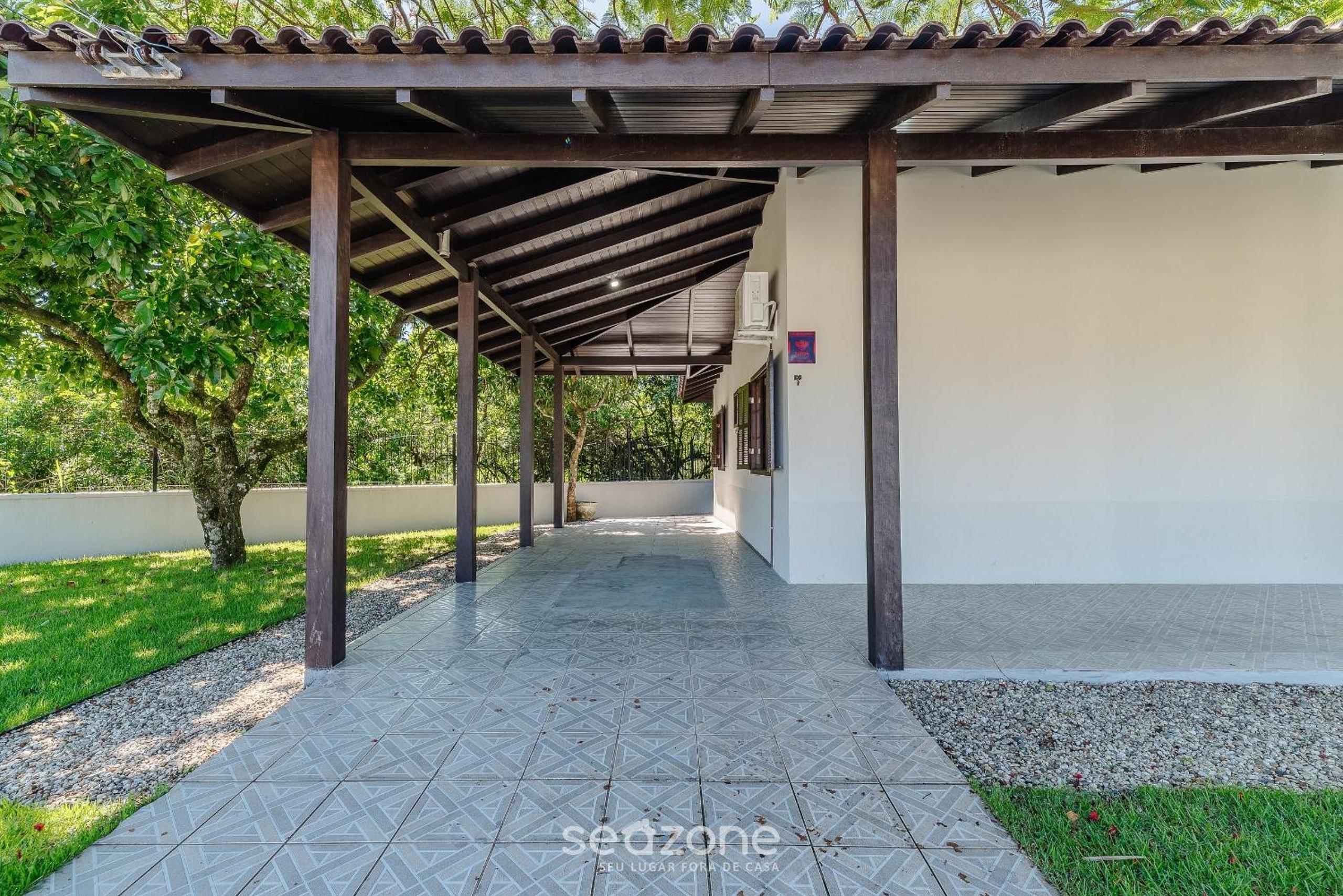 3BR Home w/ BBQ 140m from the beach RAE0126