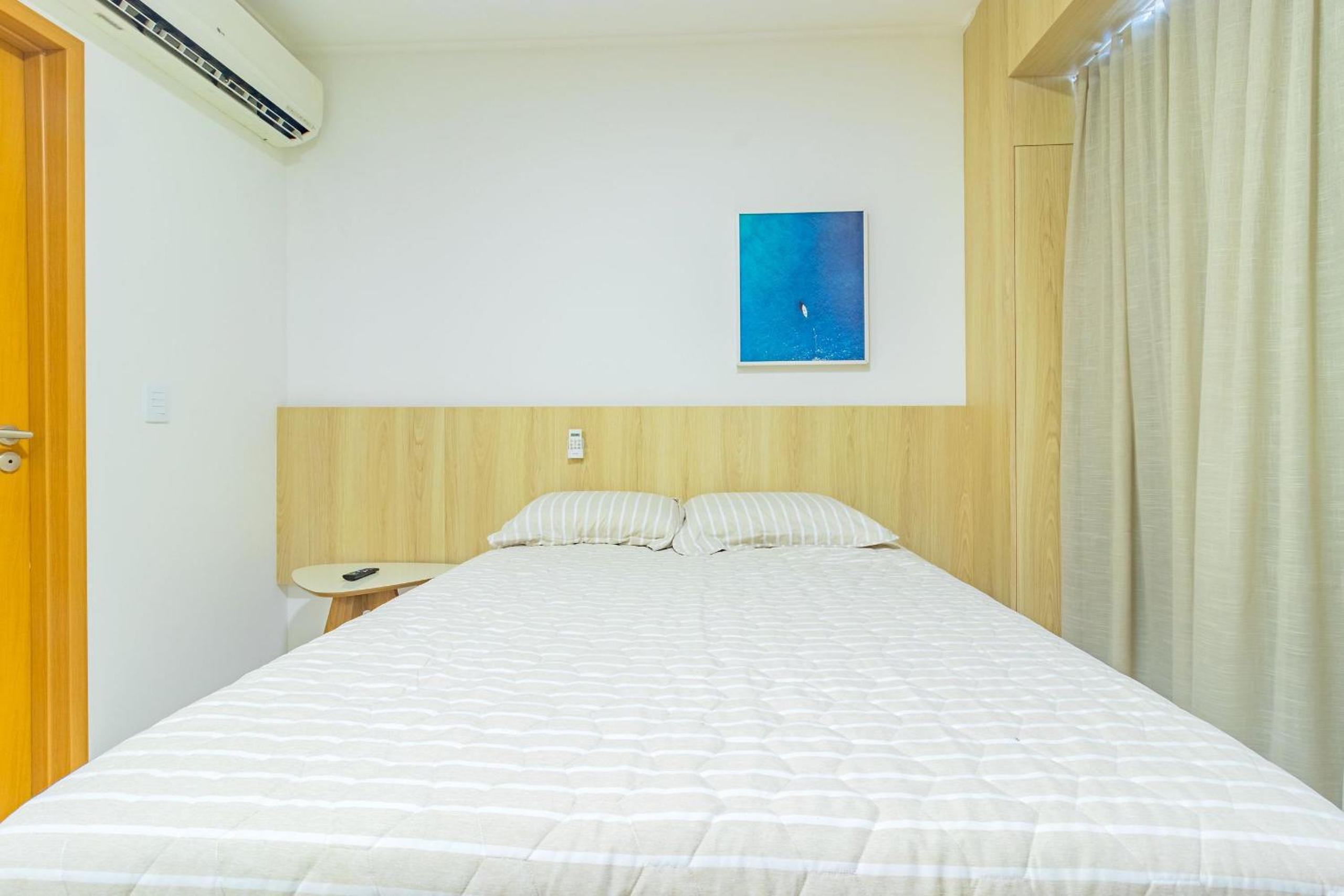 Makia Beach #D307 - Flat com varanda por Carpediem