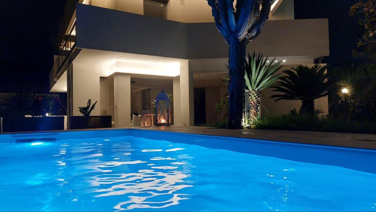 SHATI LUXURY - Private Heated Pool