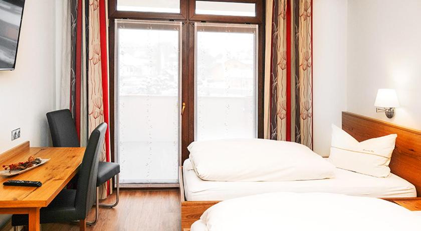 Landhotel Mappacher Hof - Property Image 1