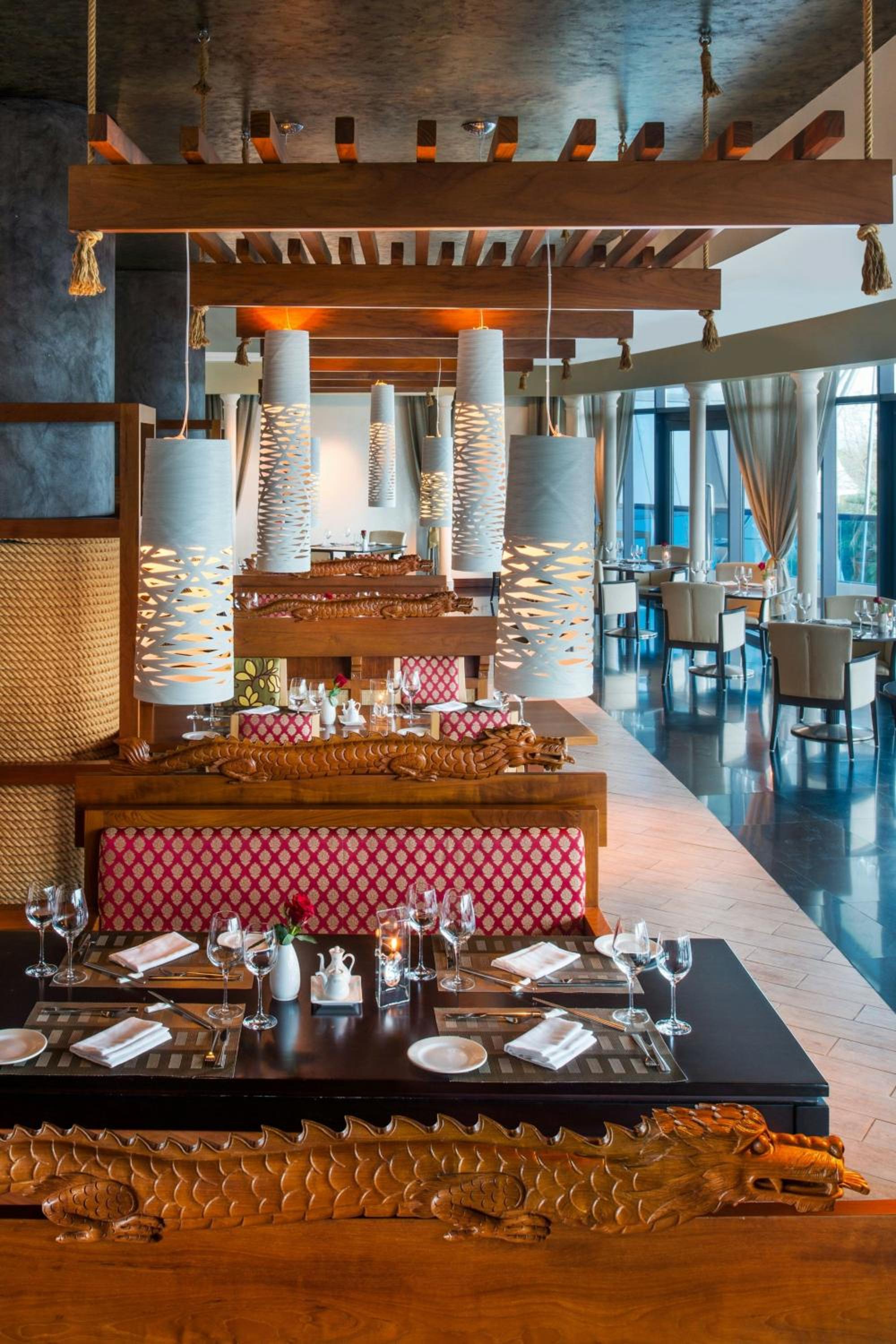 Le Meridien Al Aqah Beach Resort