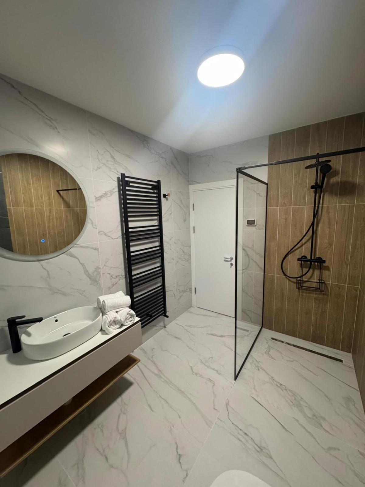 Massif Grand Chalet Apartments