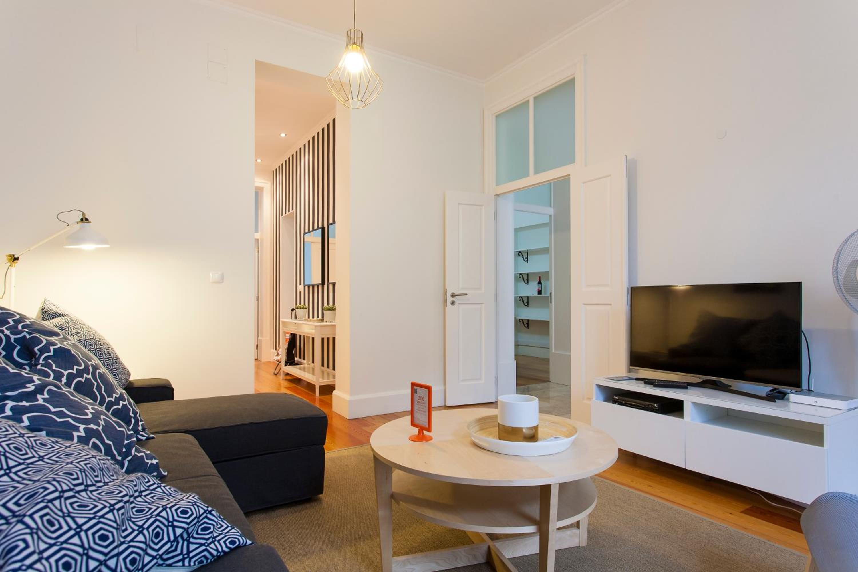 GuestReady - Downtown Blue Apartments