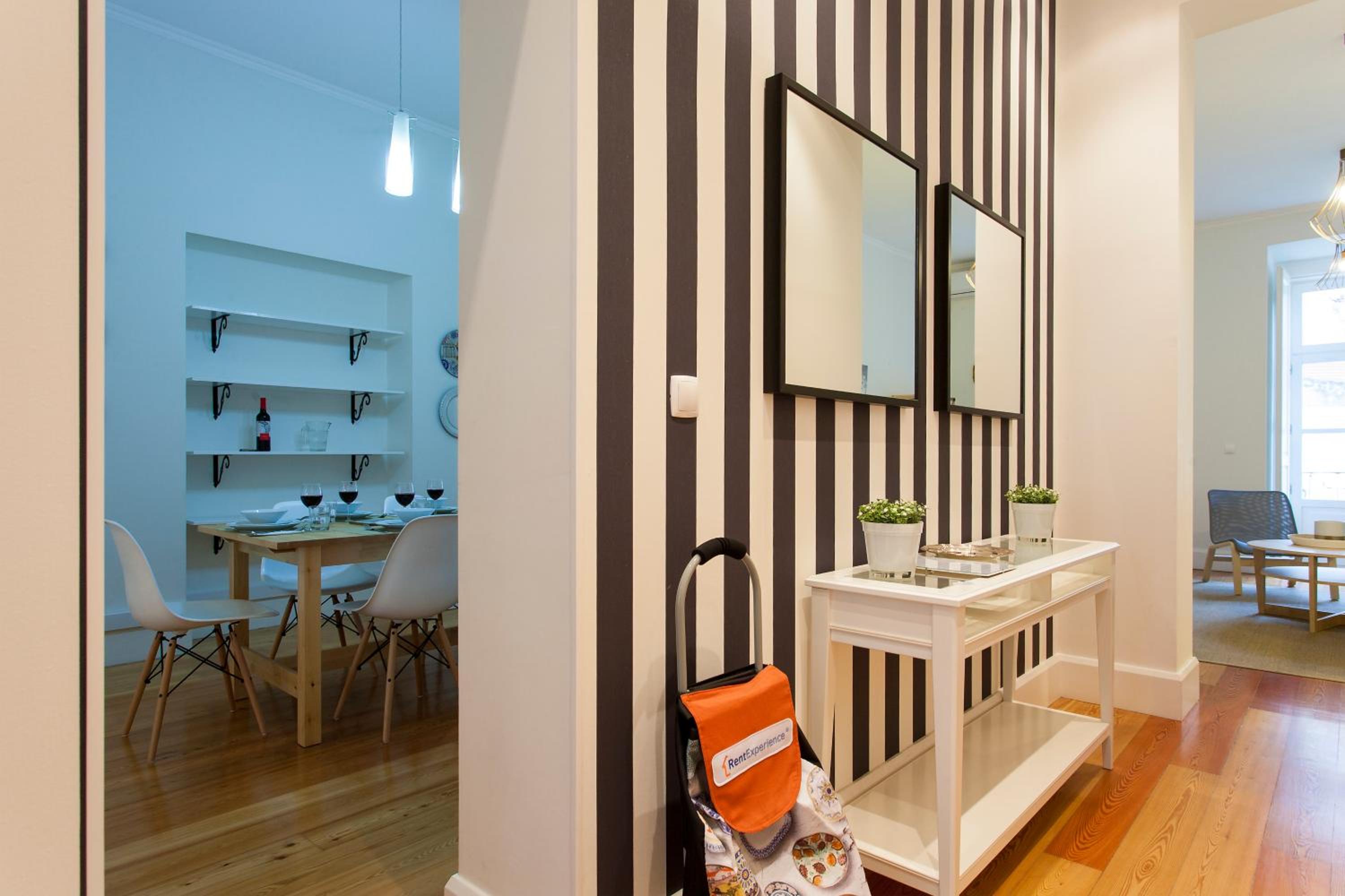 GuestReady - Downtown Blue Apartments