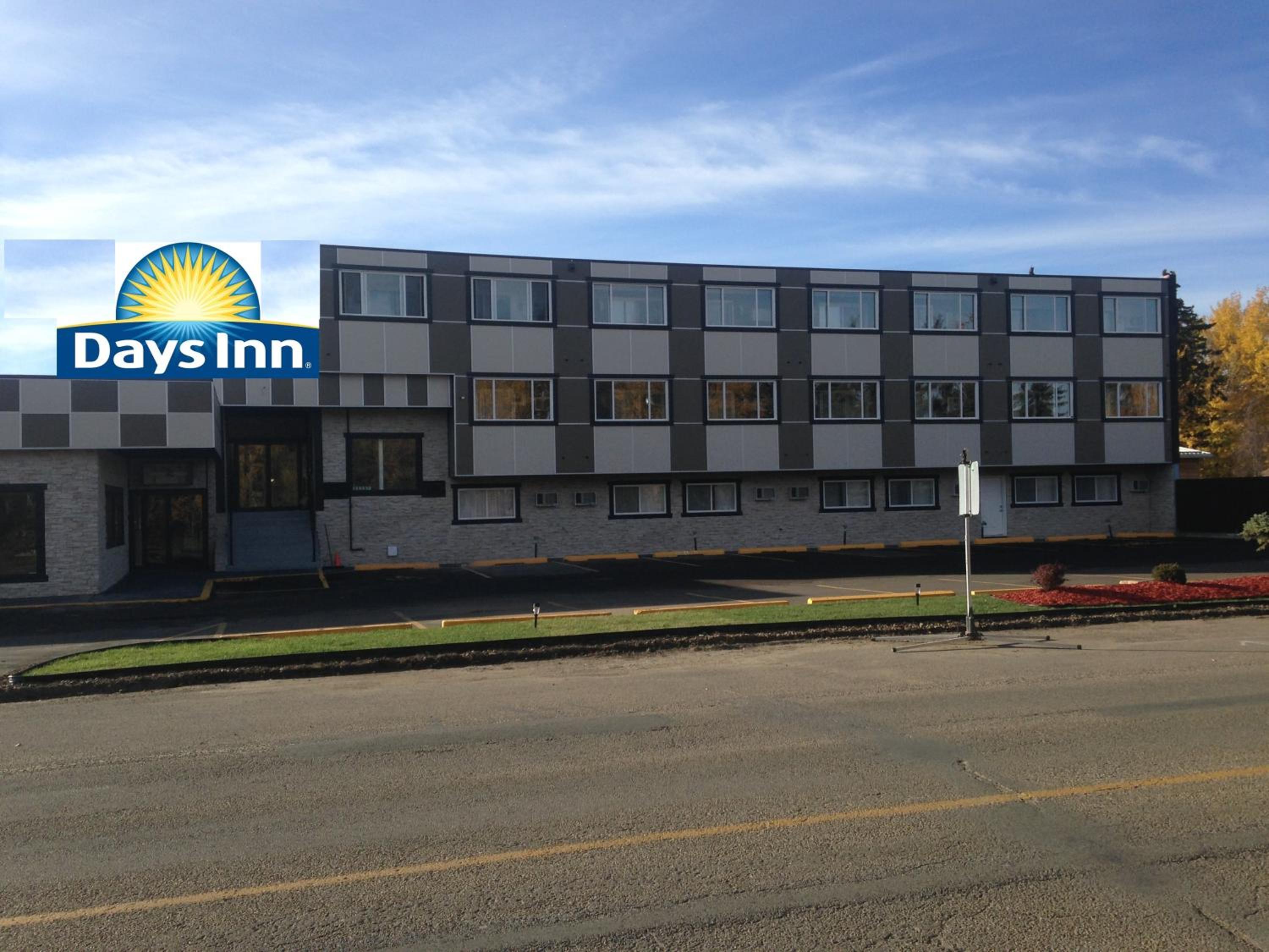 Days Inn by Wyndham Sylvan Lake