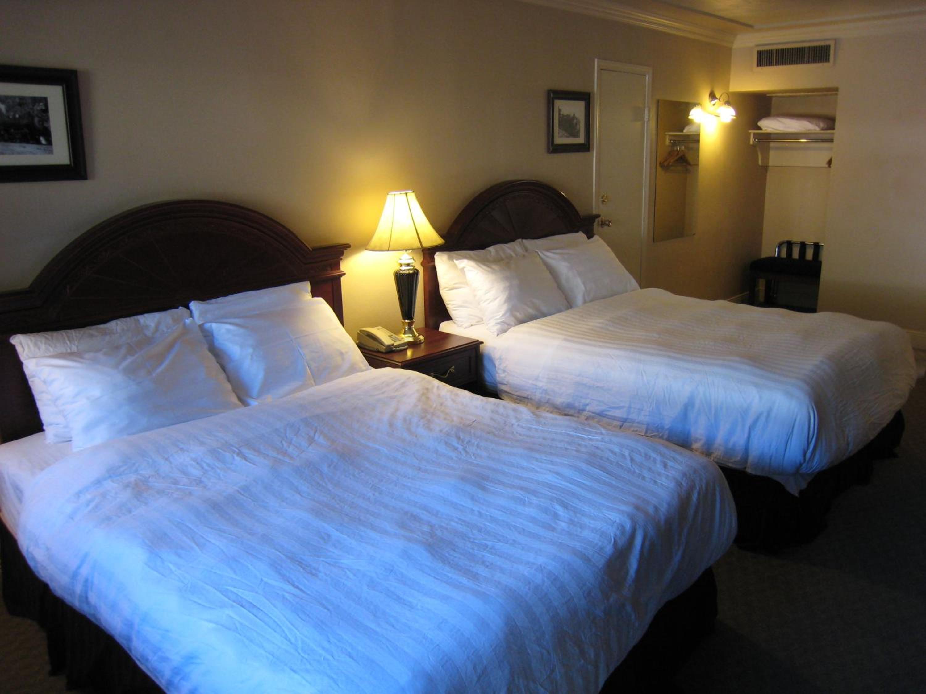 Revelstoke Lodge