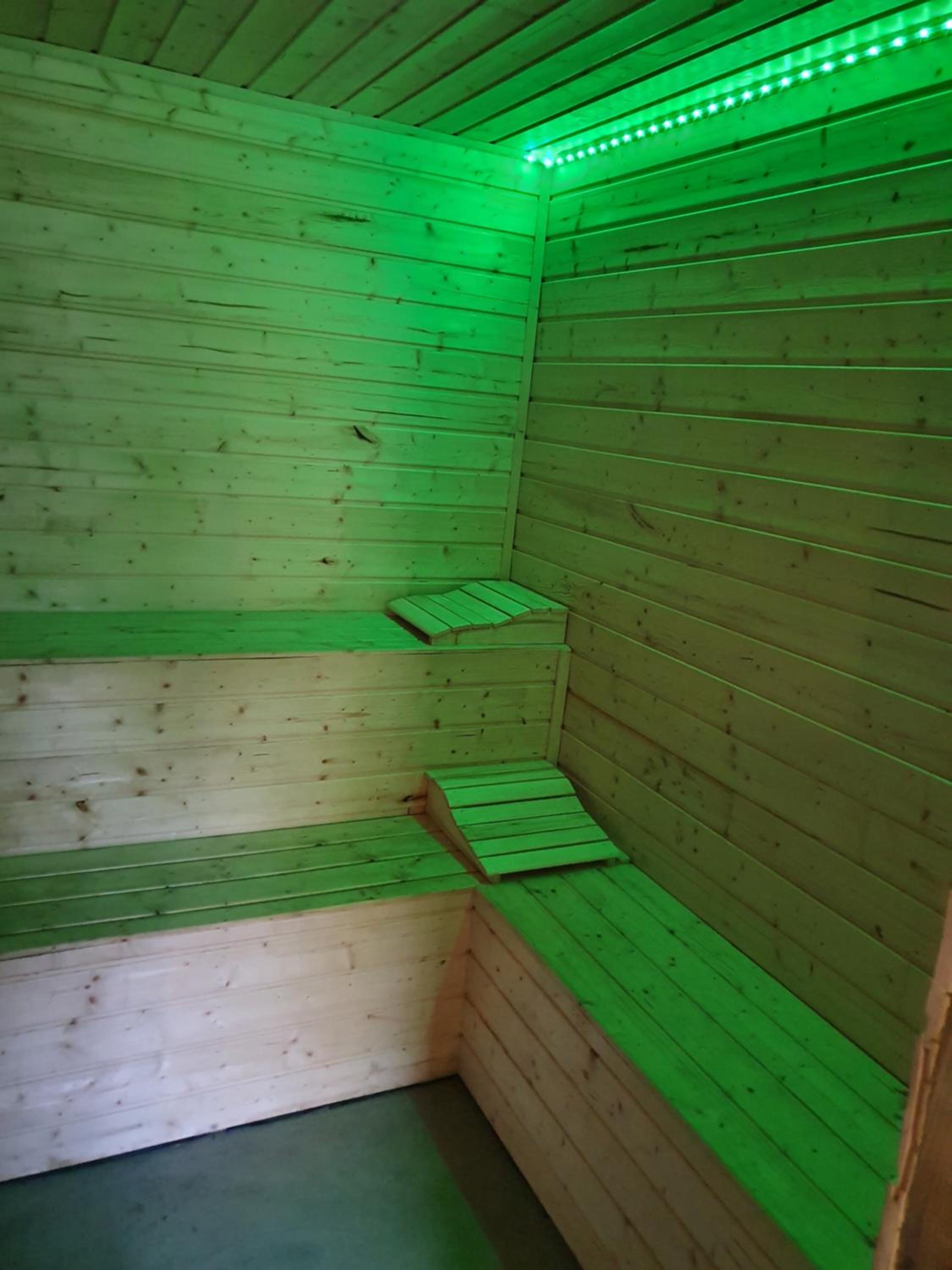 Photo 11
