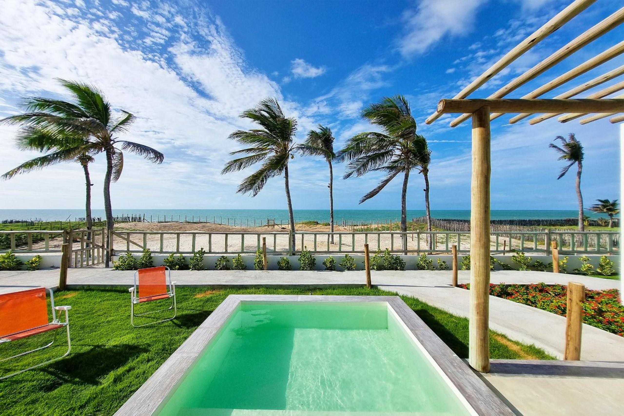 The Point Bungalow on the sand in Fortim By Carpediem