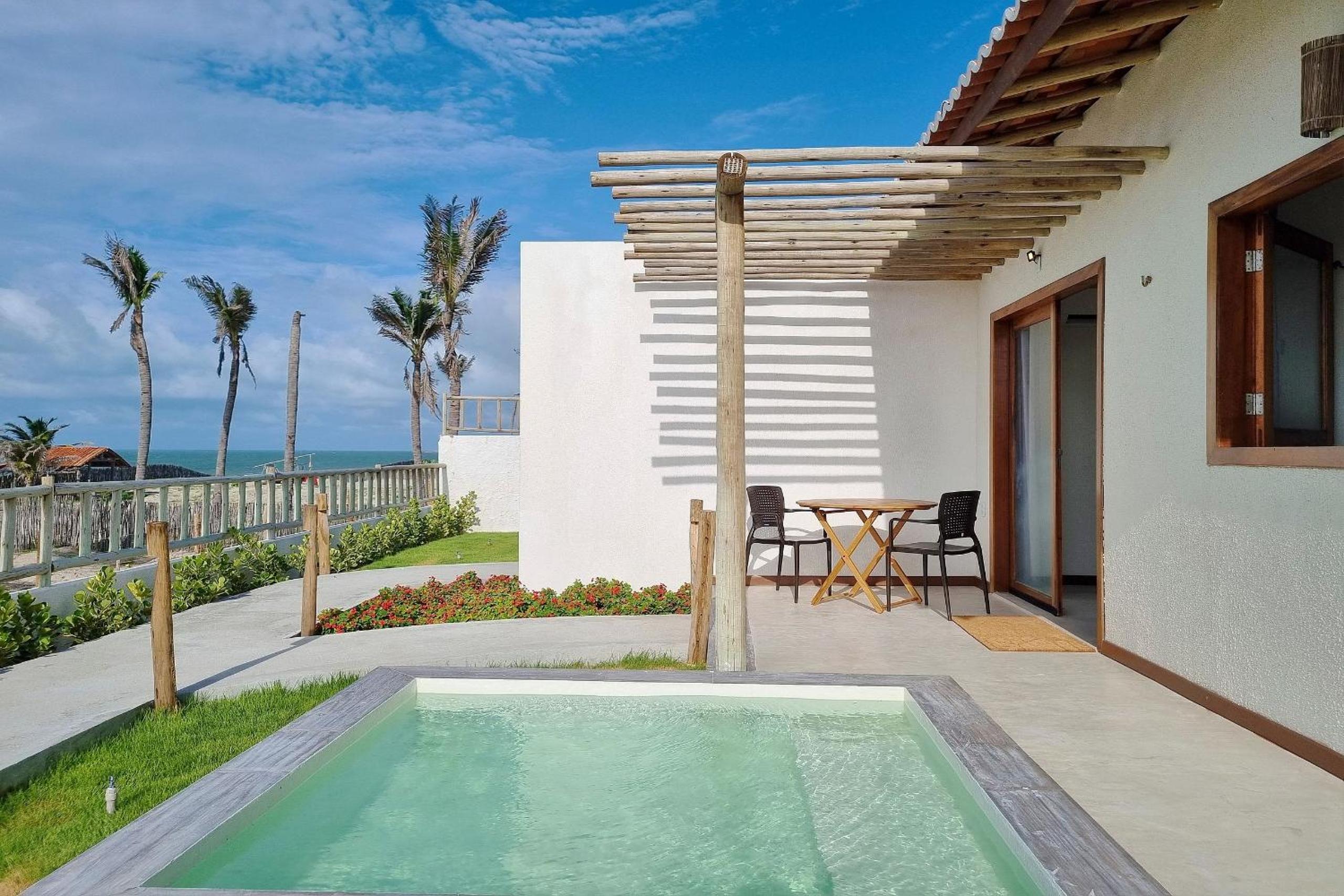 The Point Bungalow on the sand in Fortim By Carpediem