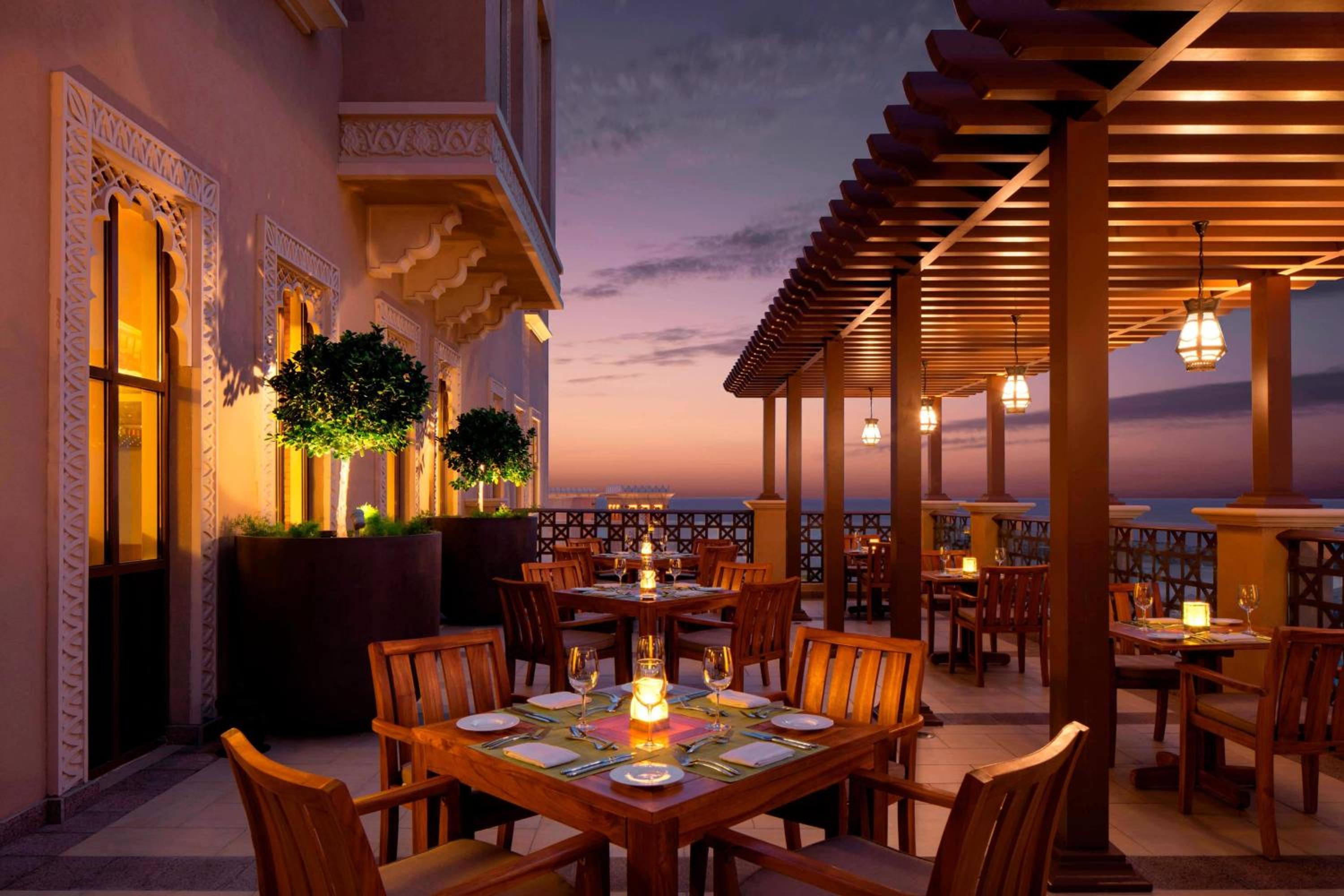 Sheraton Sharjah Beach Resort and Spa — photo 11