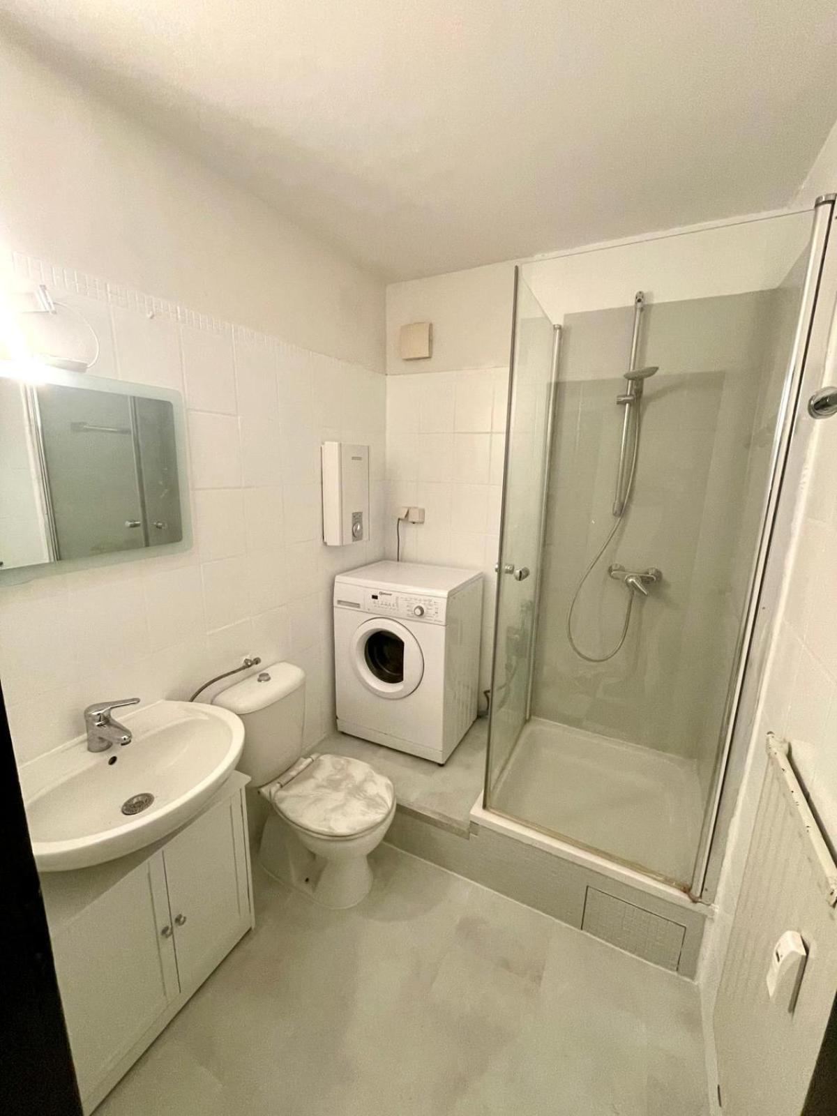 Rooftop Apartment - 3 SZ - 1 BAD - 1 WZ - 1 Küche