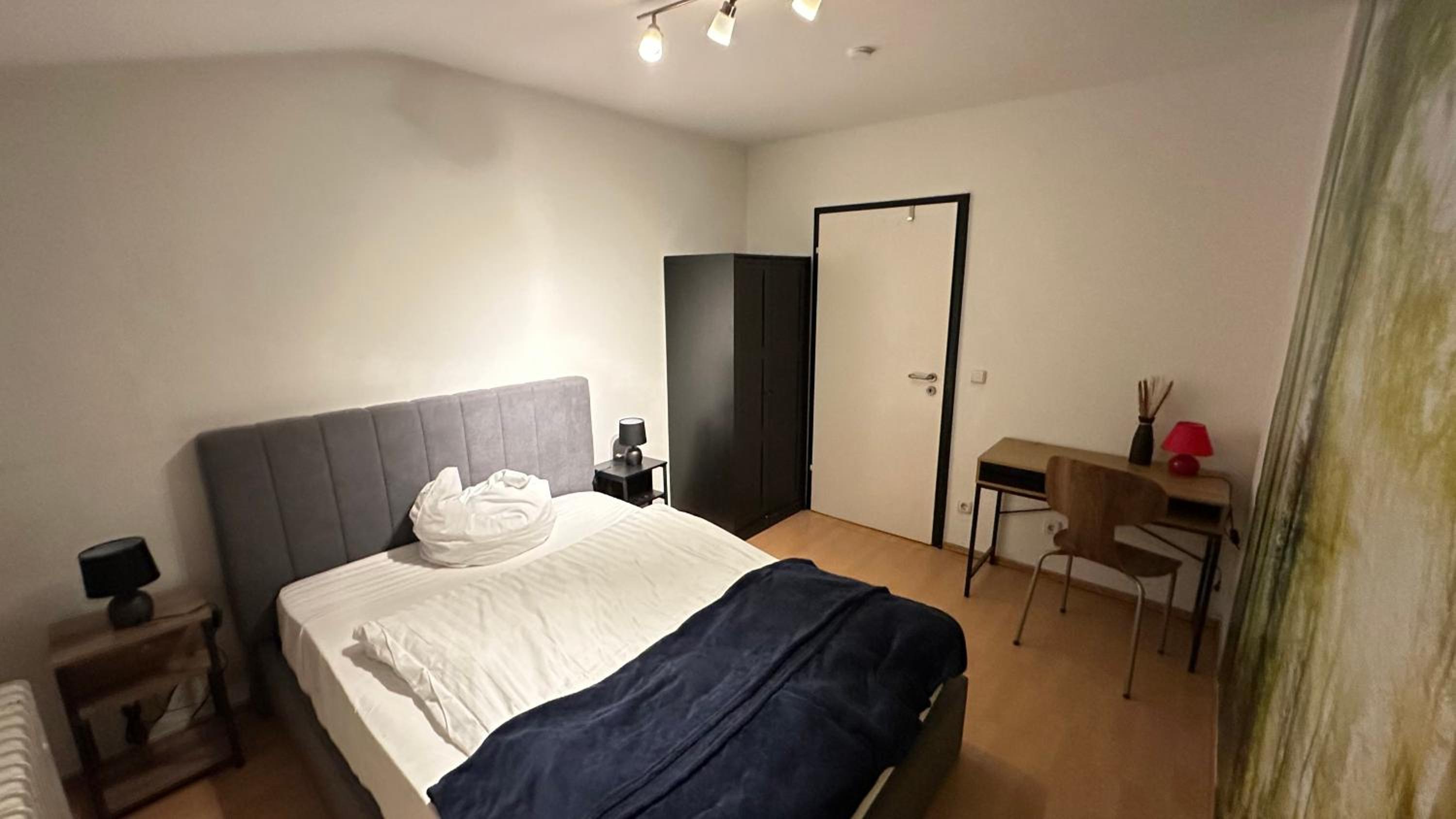 Rooftop Apartment - 3 SZ - 1 BAD - 1 WZ - 1 Küche