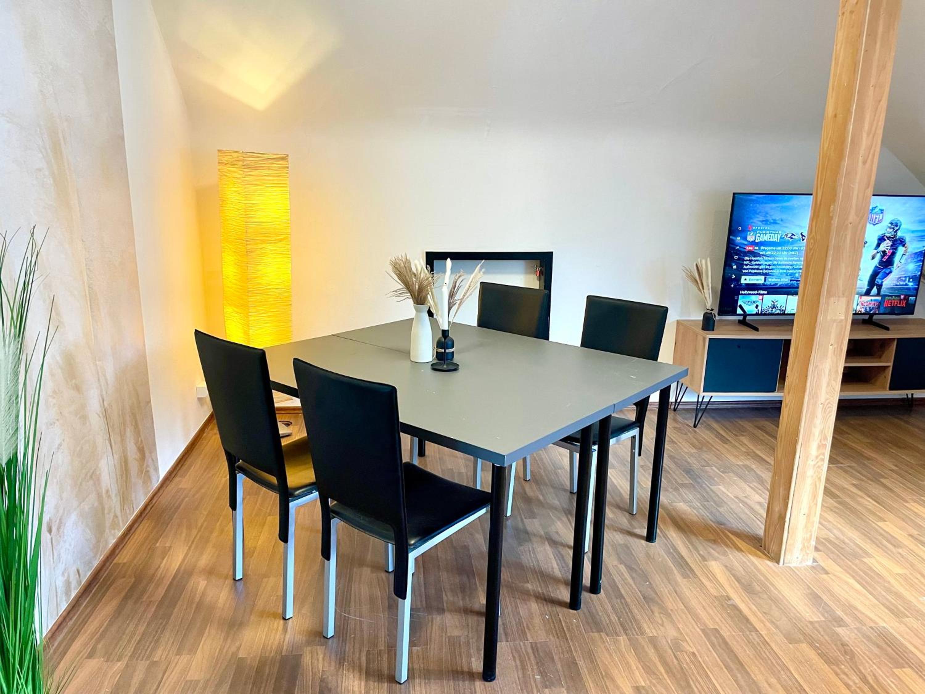 Rooftop Apartment - 3 SZ - 1 BAD - 1 WZ - 1 Küche
