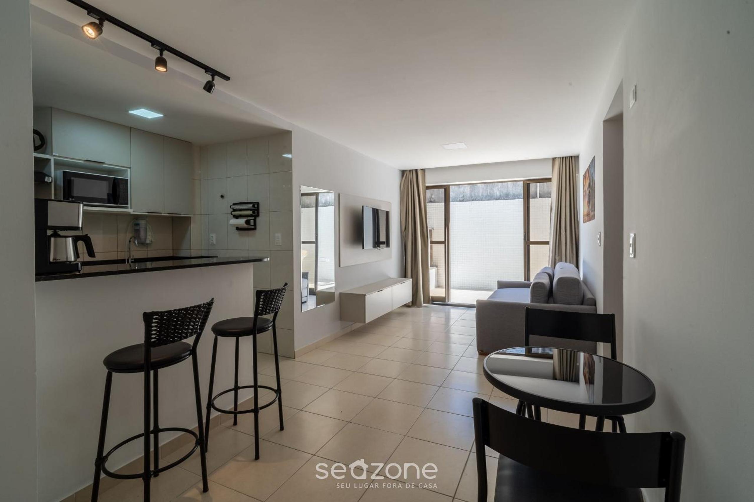Apts in a beachfront condominium in Cabo Branco, João Pessoa - HSSs