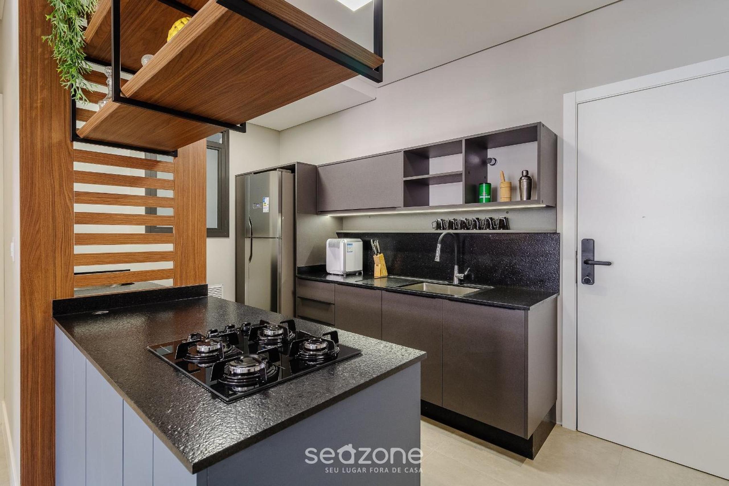 Charming apartment 210m from Jurerê Beach PSJ0304