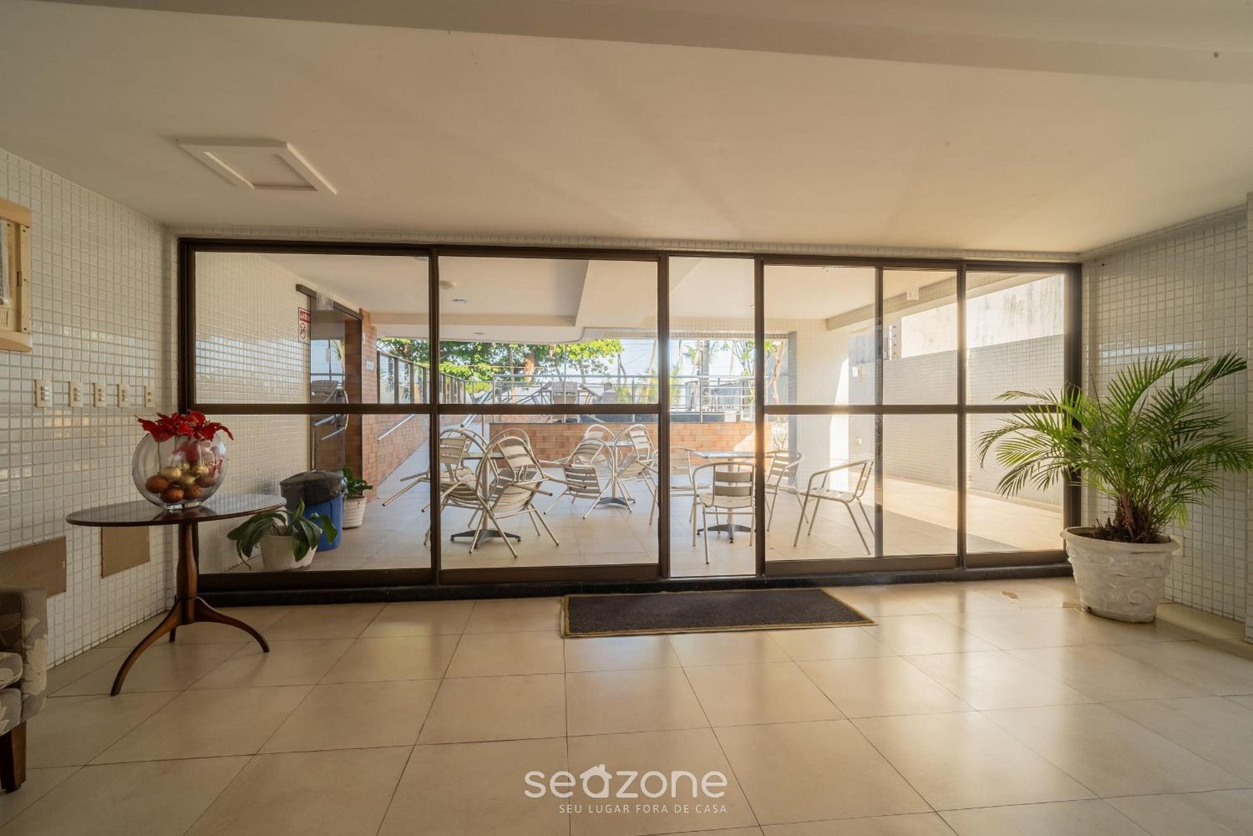 Apts in a beachfront condominium in Cabo Branco, João Pessoa - HSSs