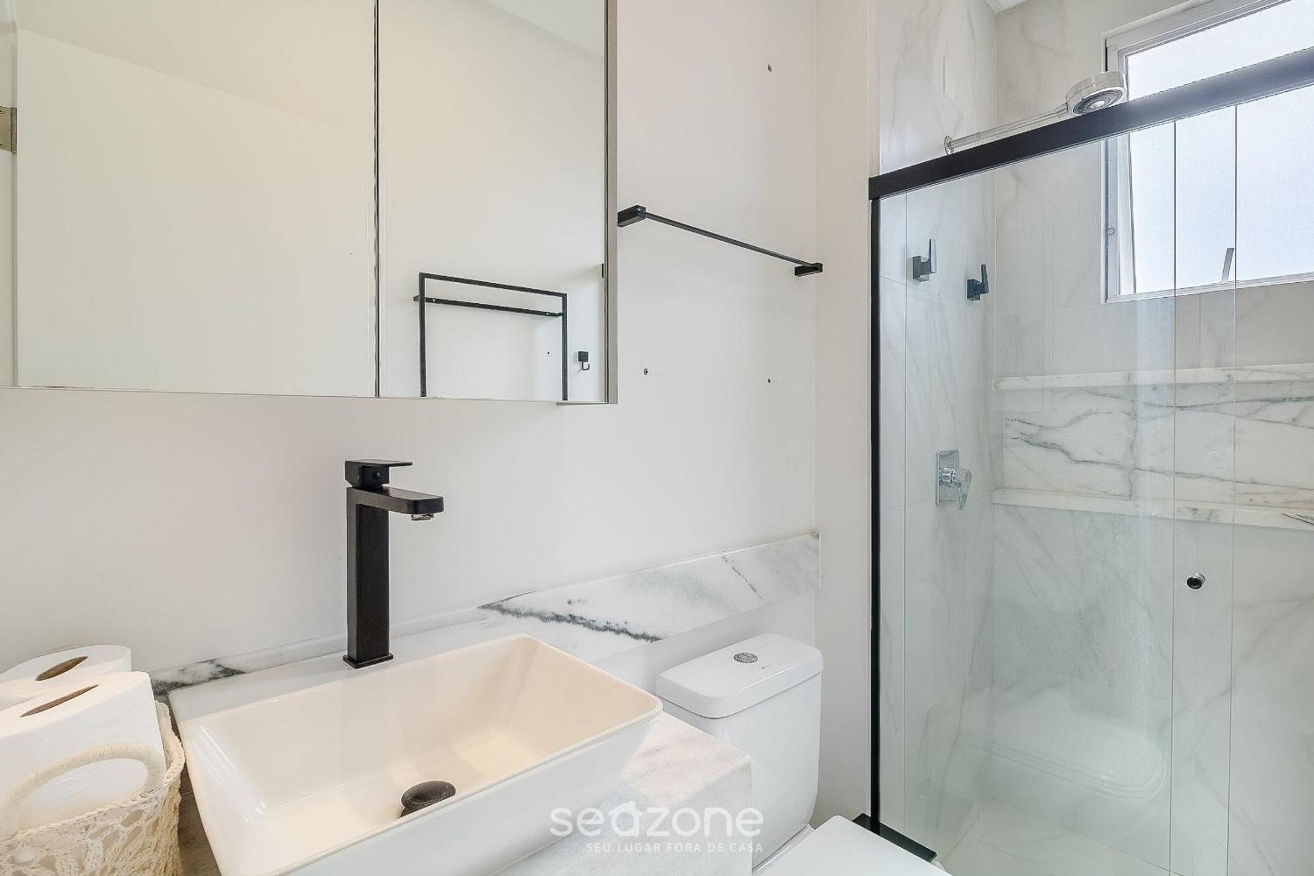 Apartment w/ Barbecue 240m from the Beach EHI0401