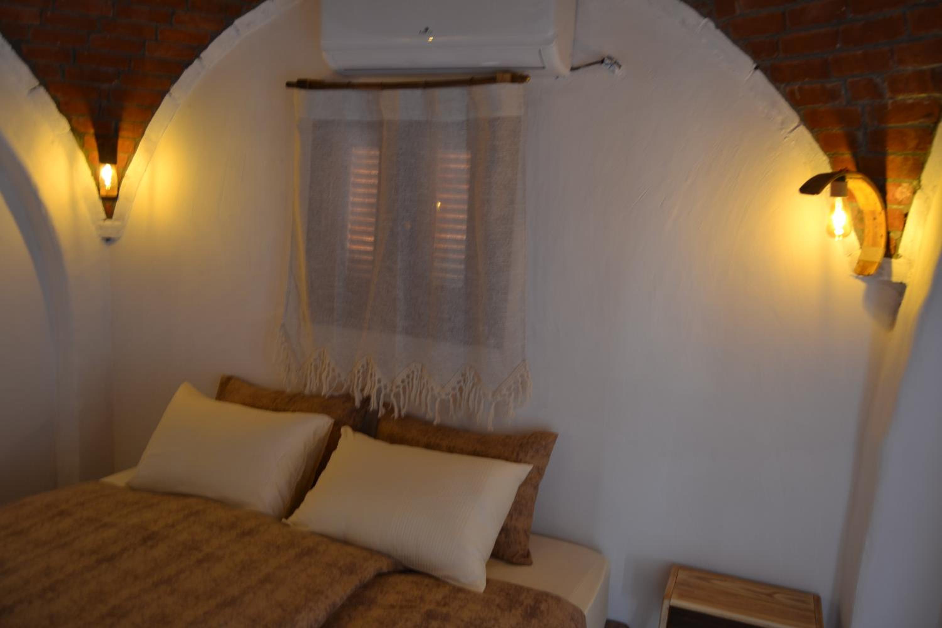 Nebro Nubian Guest House - Adults Only