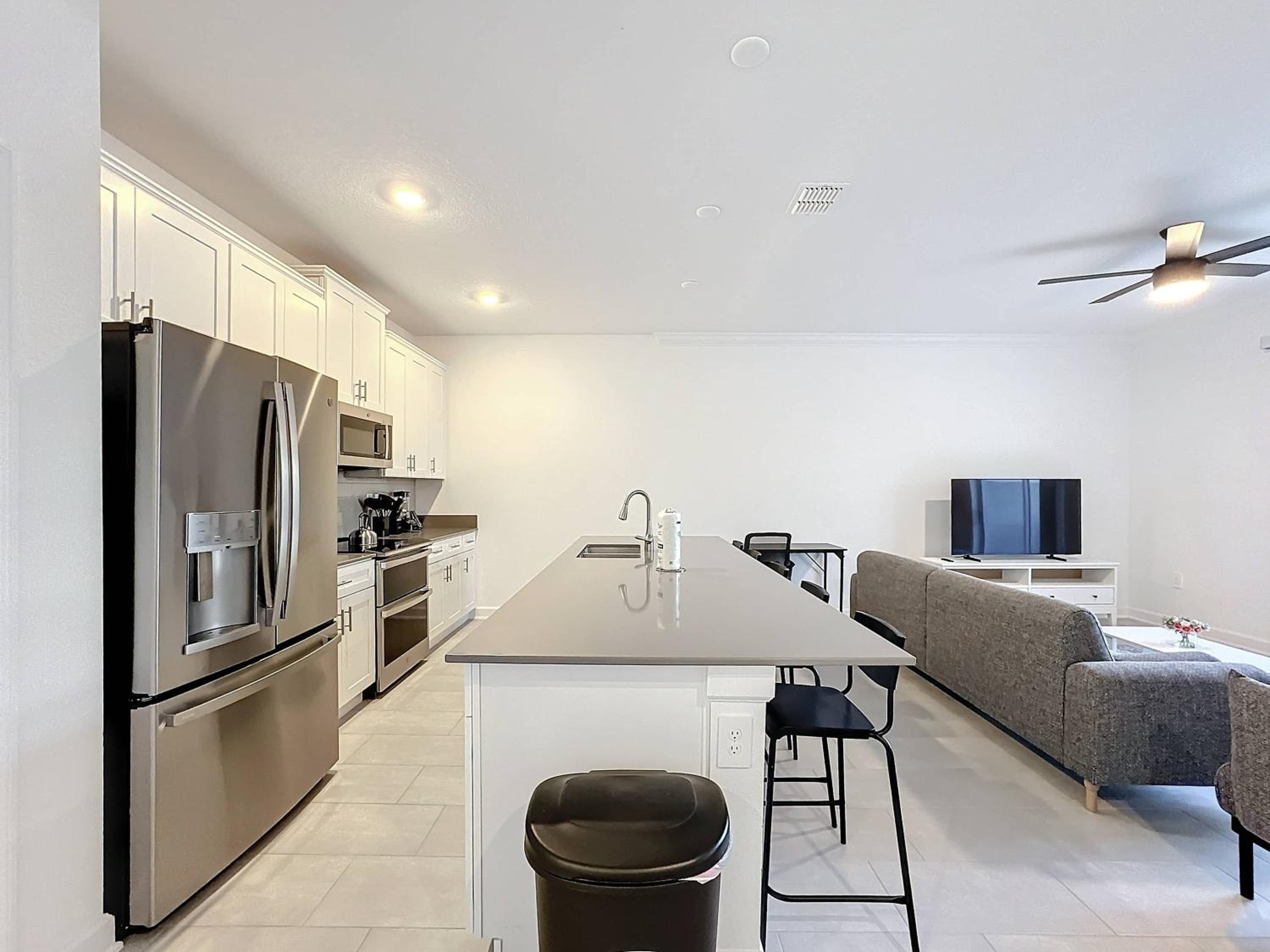 Impressive Hideaway with Private Pool and access to 2 Clubhouses
