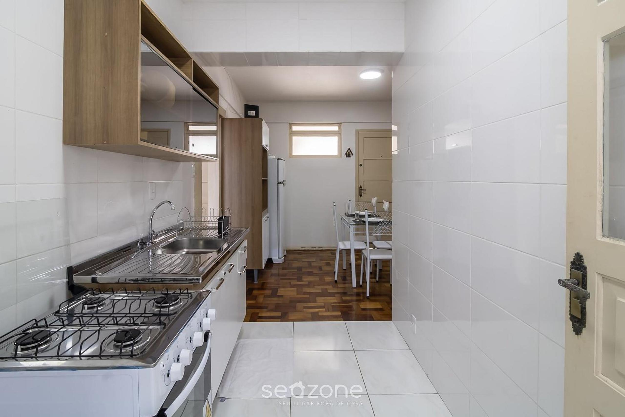 Beachfront apartment with side beach view ETY0024