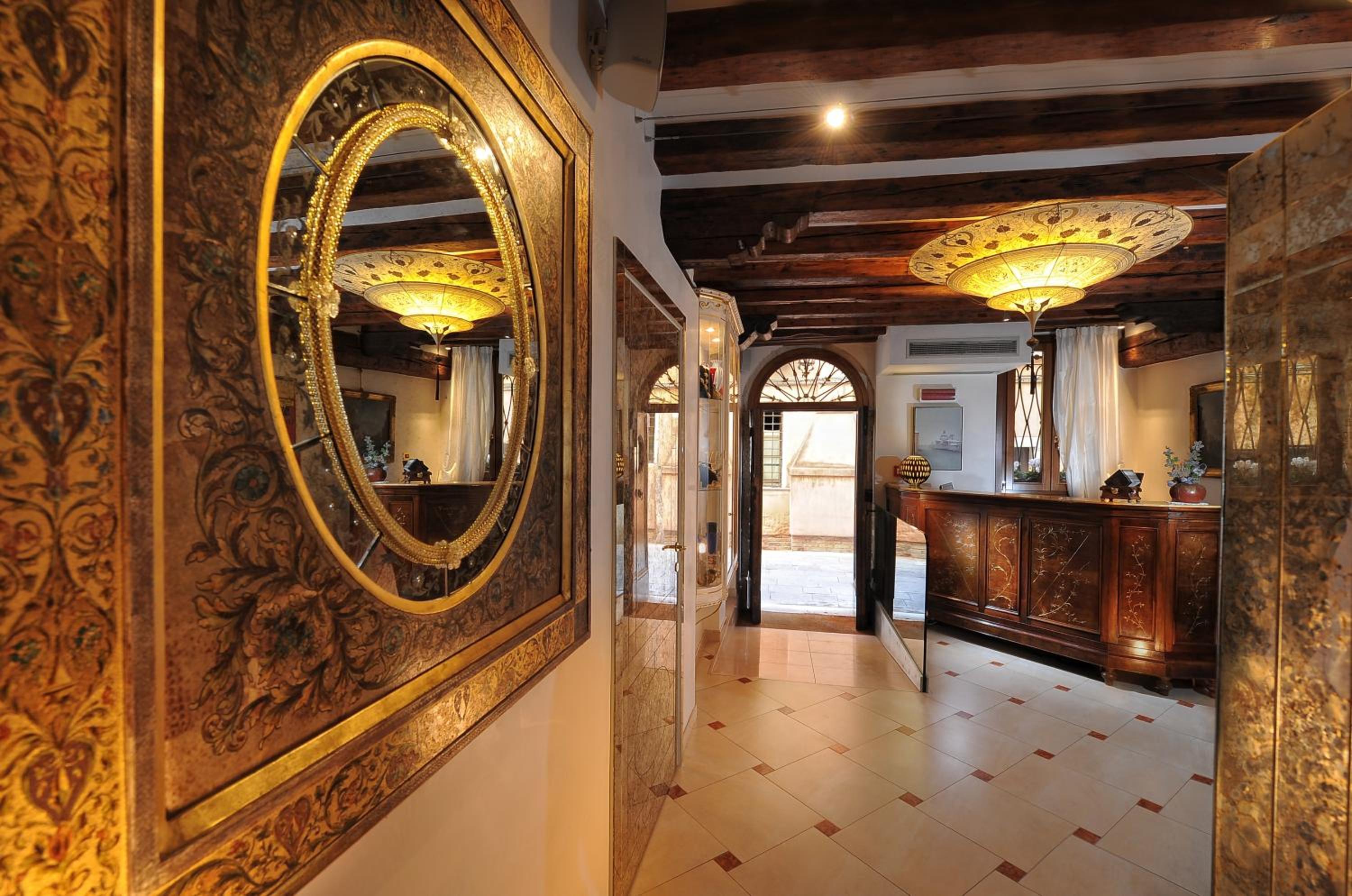 recepcion & lobby