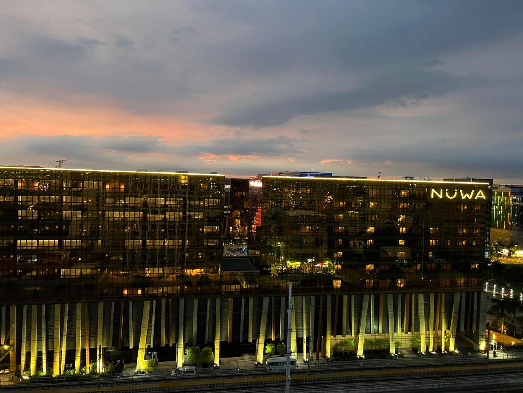 Luxurious Style Apartment cross to Okada and near City of Dreams, Solaire, MOA, and Airport