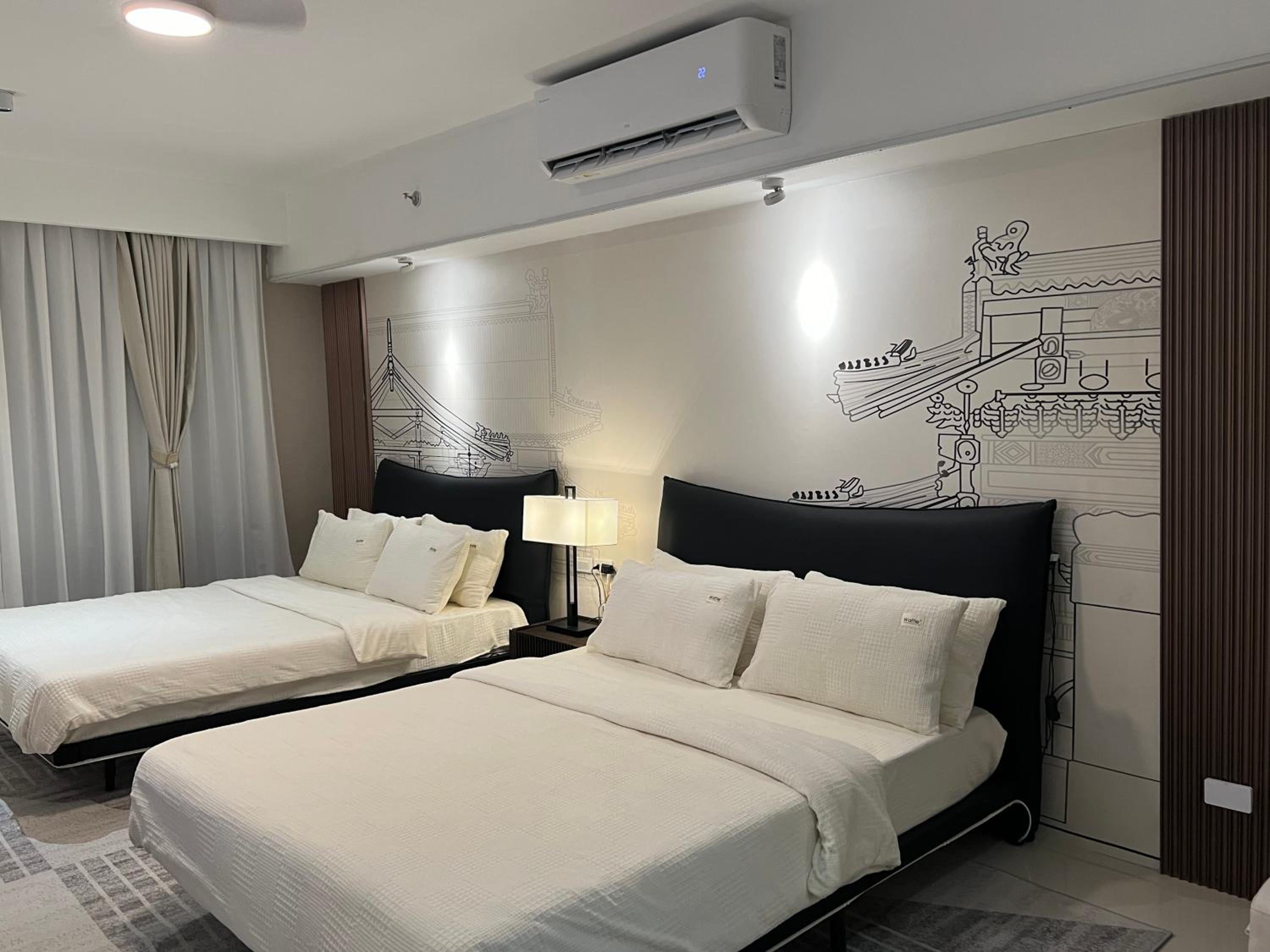 Luxurious Style Apartment cross to Okada and near City of Dreams, Solaire, MOA, and Airport