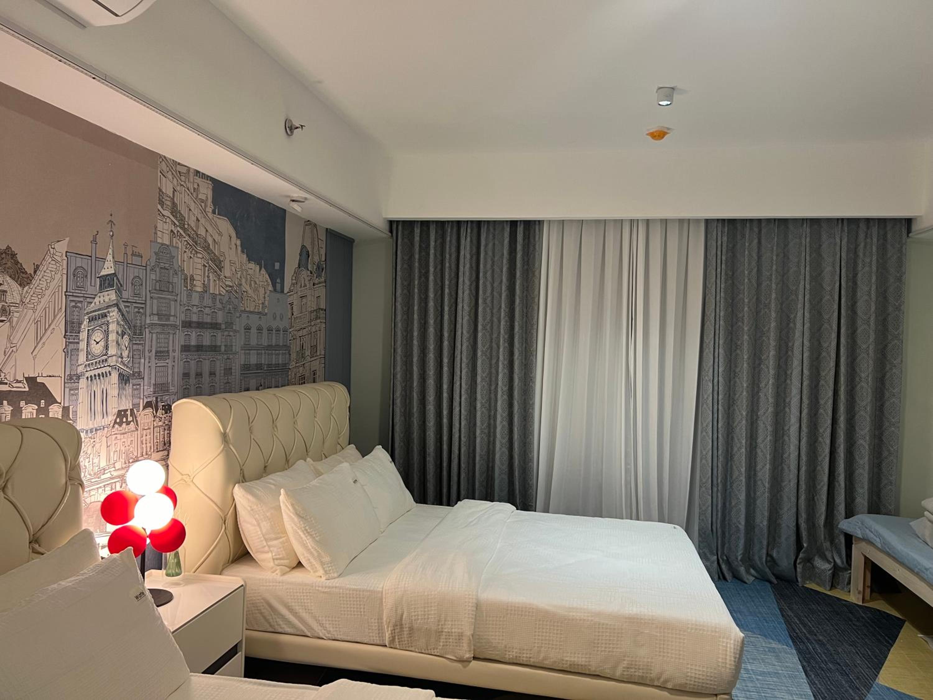Luxurious Style Apartment cross to Okada and near City of Dreams, Solaire, MOA, and Airport