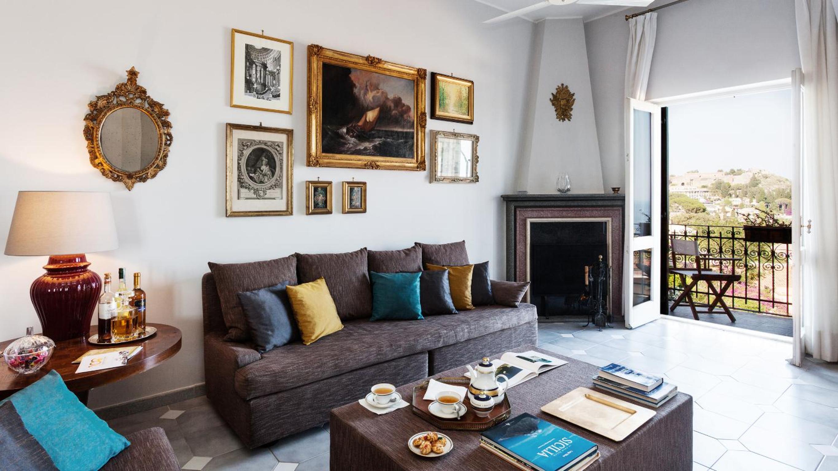 lounge