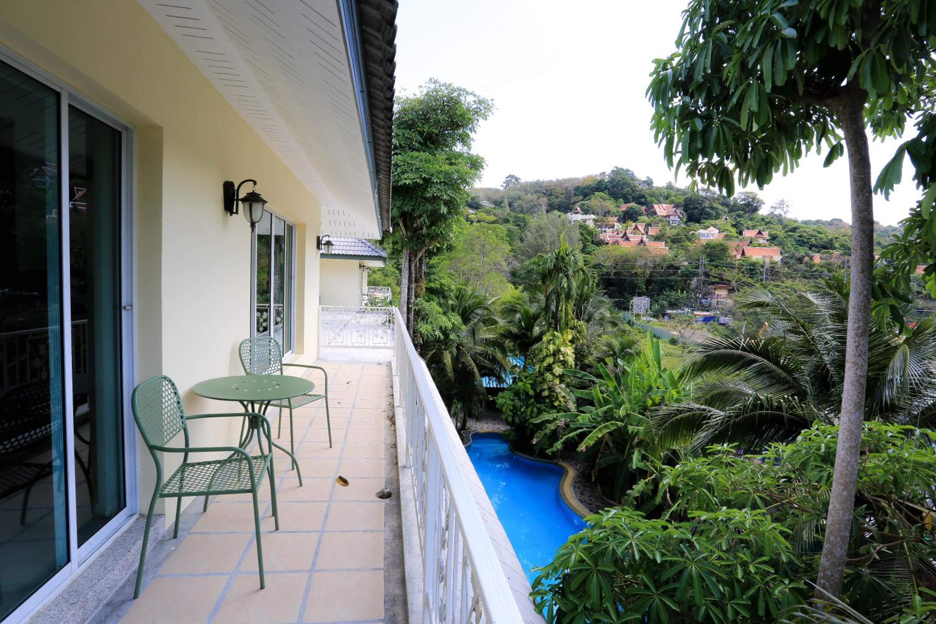 Naka Resort