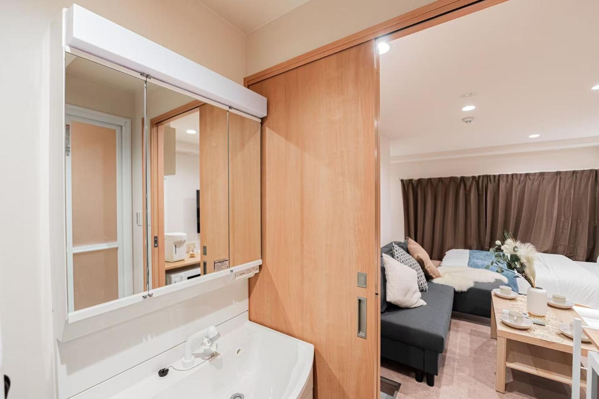 saiei hotel 301