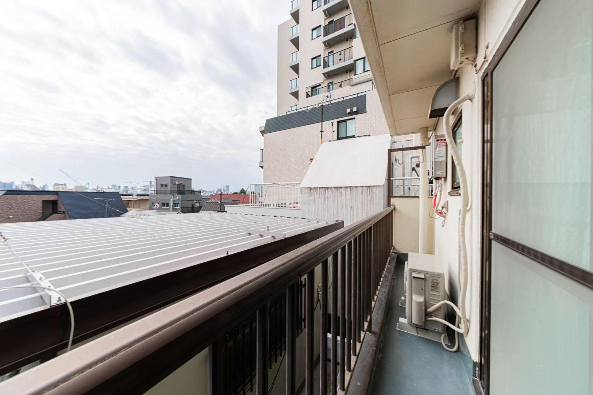 saiei hotel 402