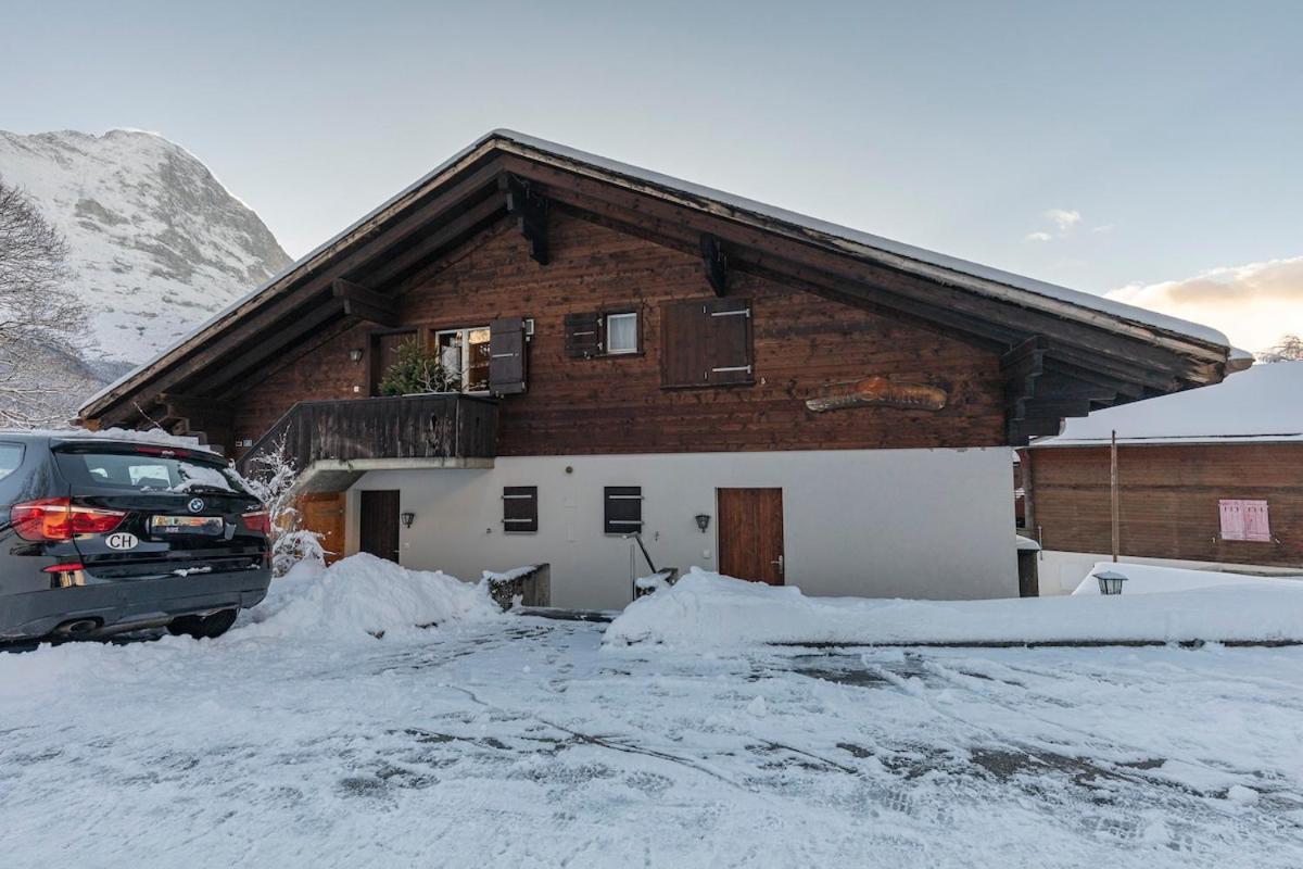 Schürli Apartment - Aare Jungfrau AG