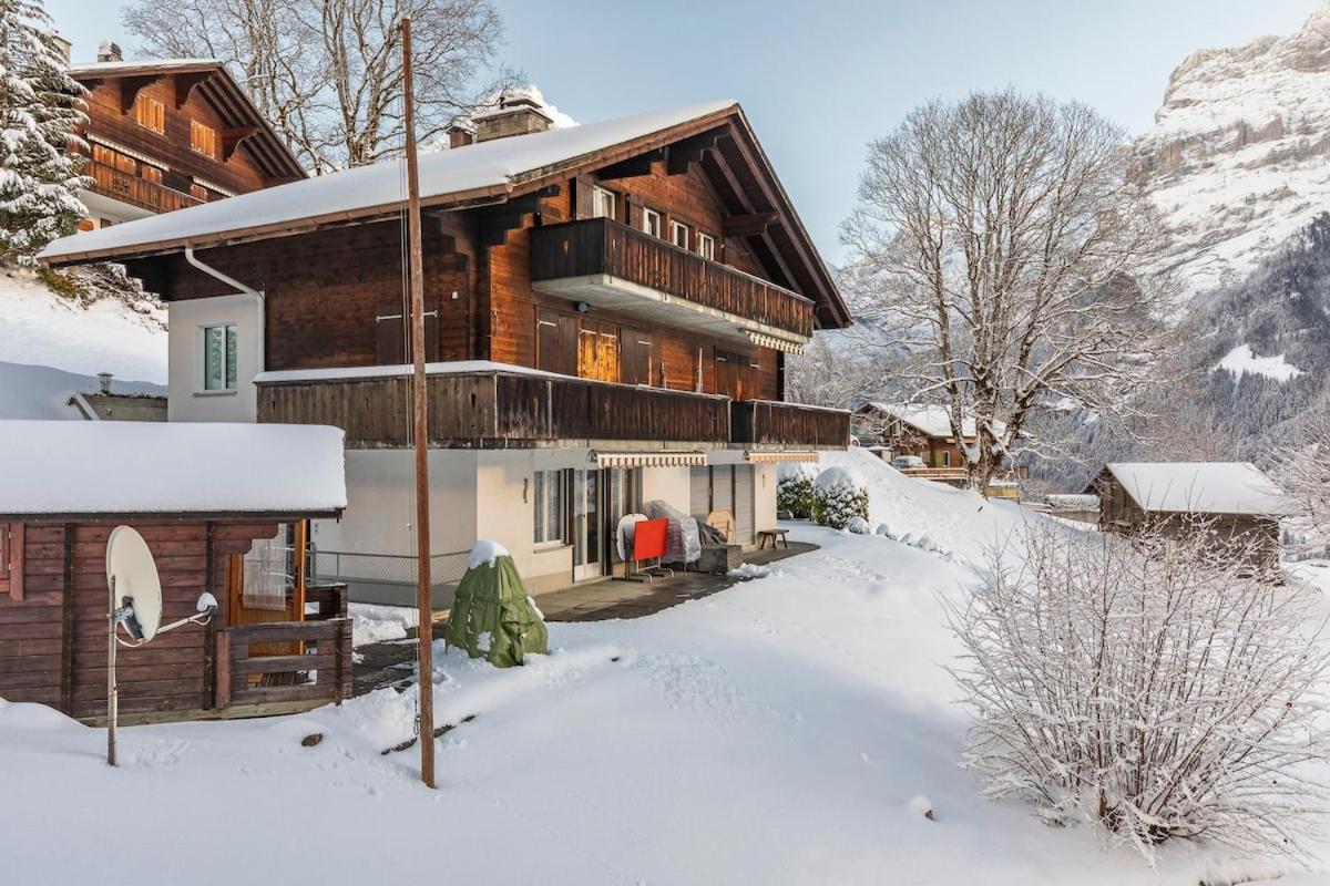 Schürli Apartment - Aare Jungfrau AG