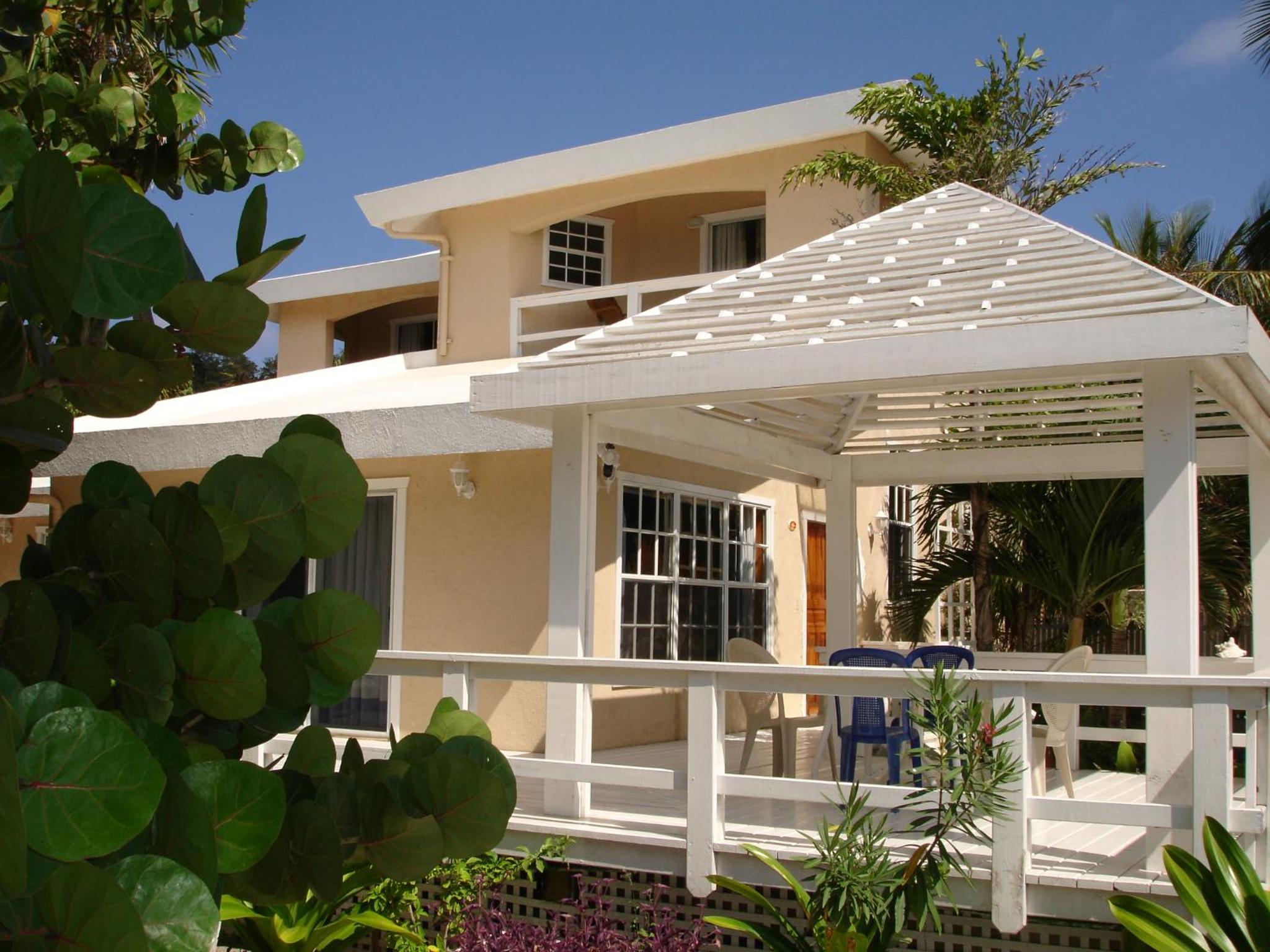 Paradise Beach Resort & Dive Center - Photo 18