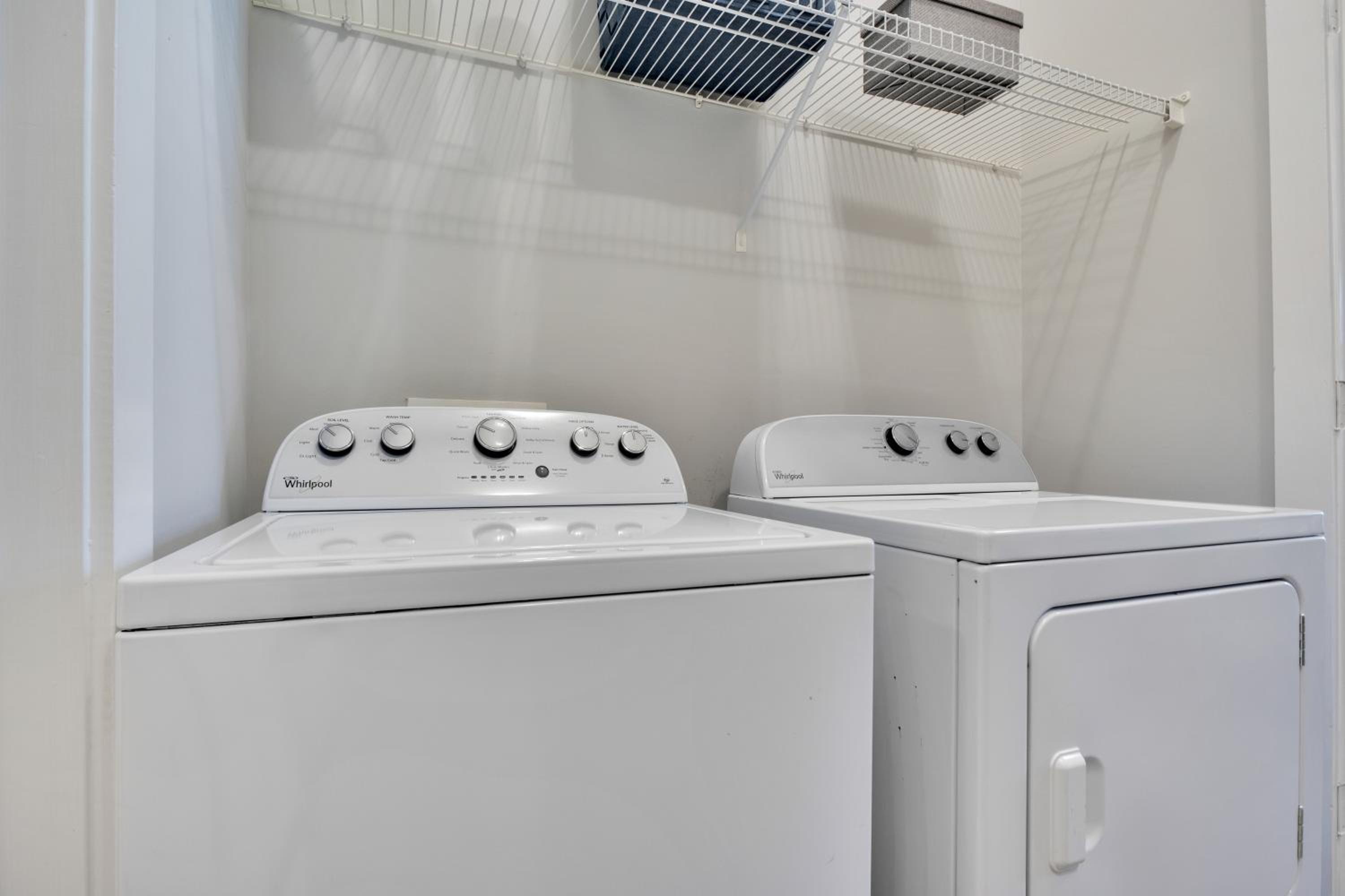 Midtown Escape Inman Park near Mercedes-Benz stadium- Free Parking