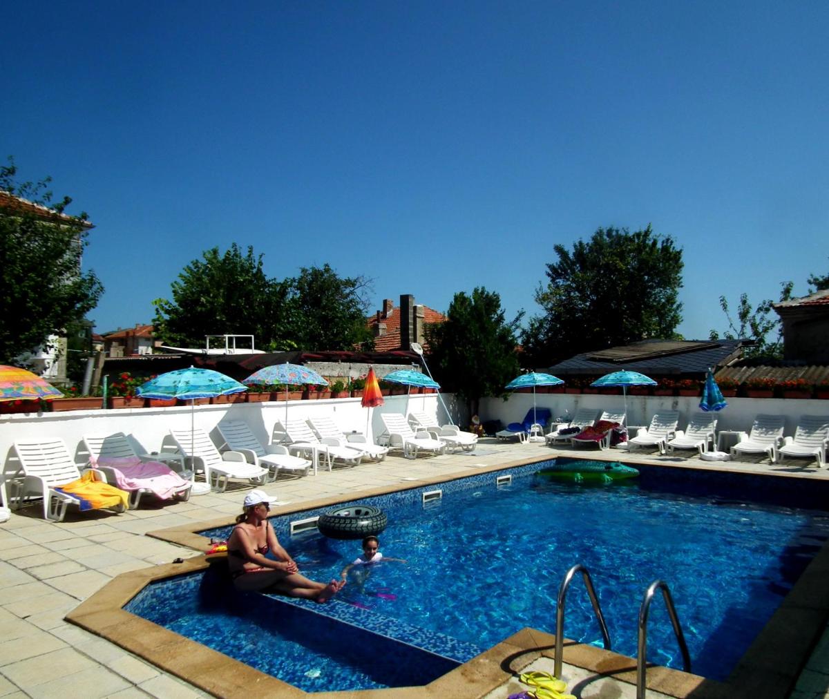 Photo 46