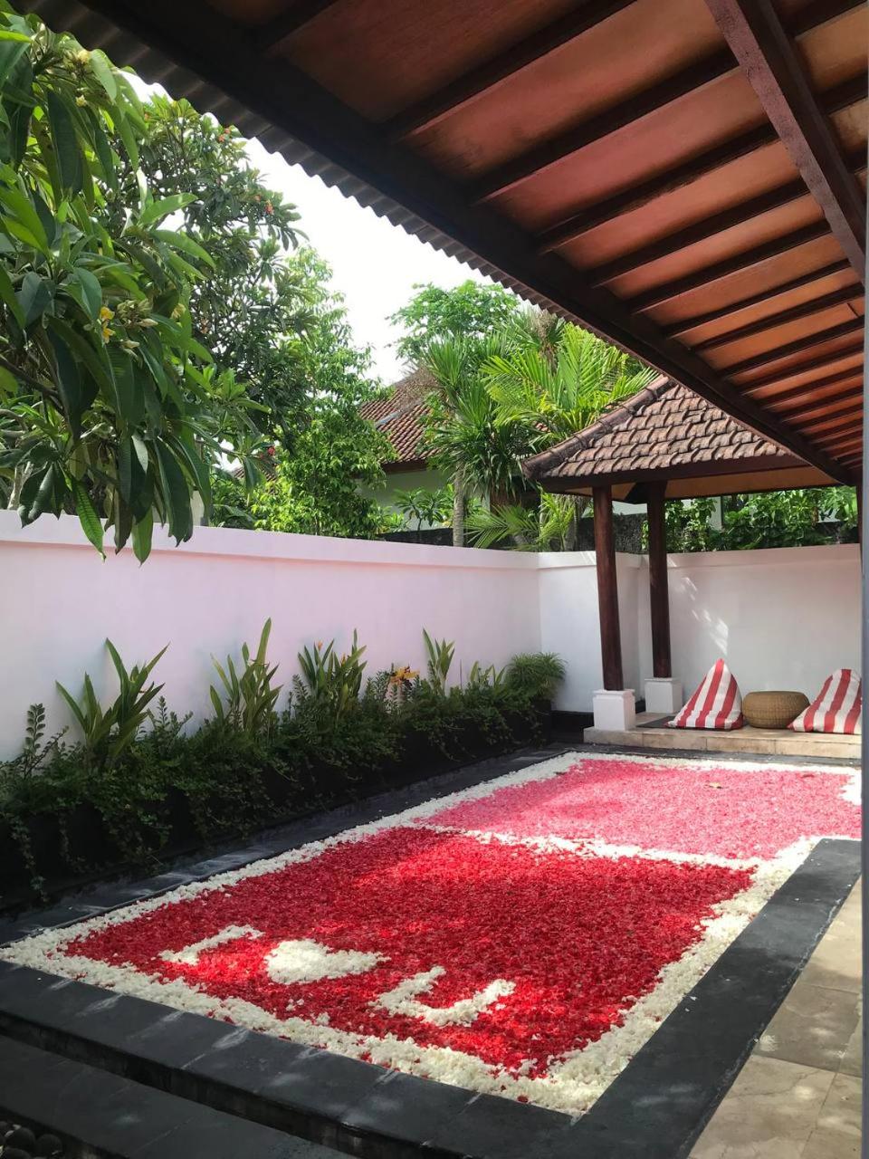 One BedRoom Villa with Private Pool near DPS Airport