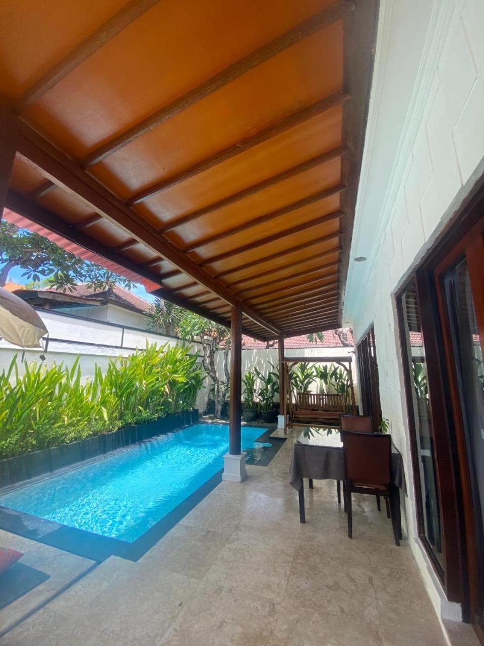 One BedRoom Villa with Private Pool near DPS Airport