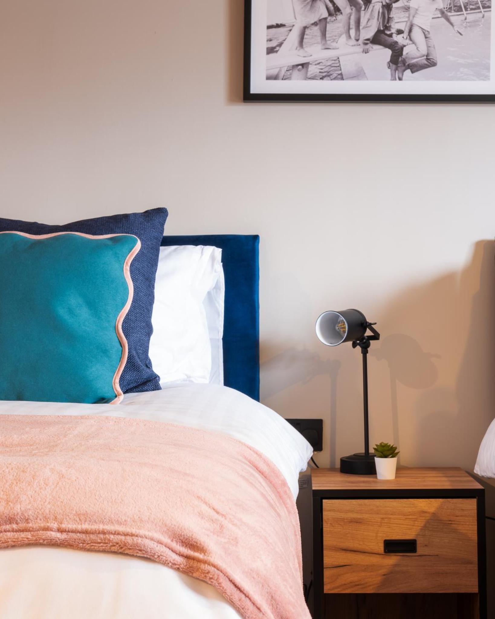 City centre two bedroom apartment in the heart of Liverpool
