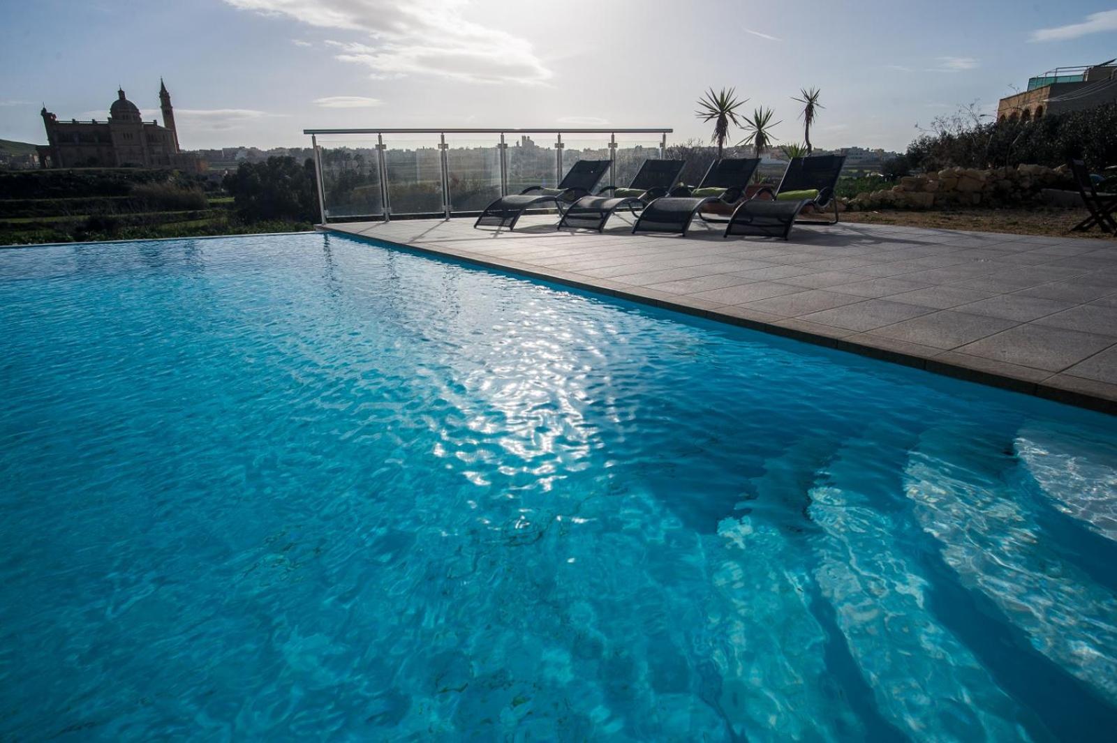 Twilight Holiday Home photo 4