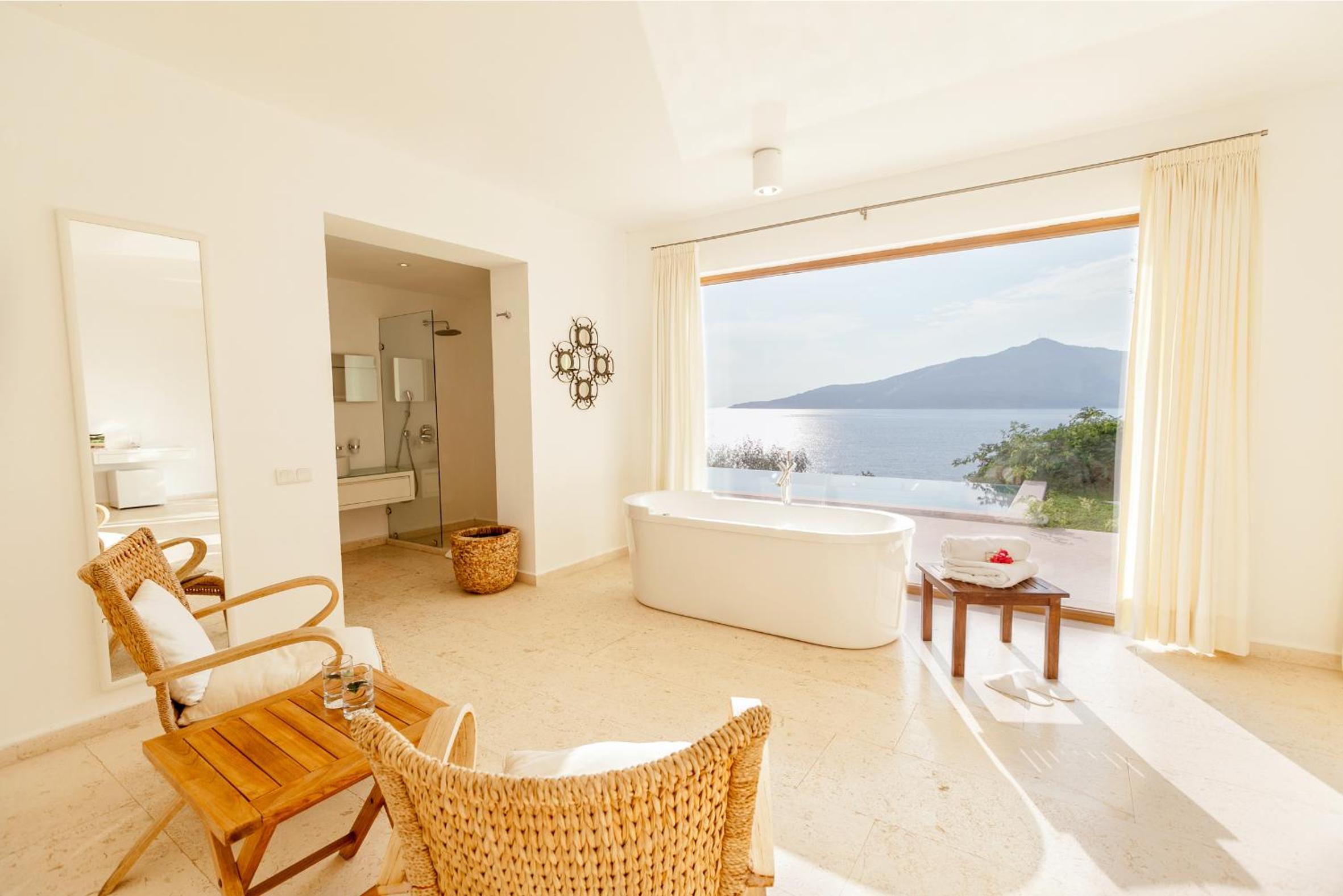 Hotel Villa Mahal becomes Villa Mahal Otel. - Image 117