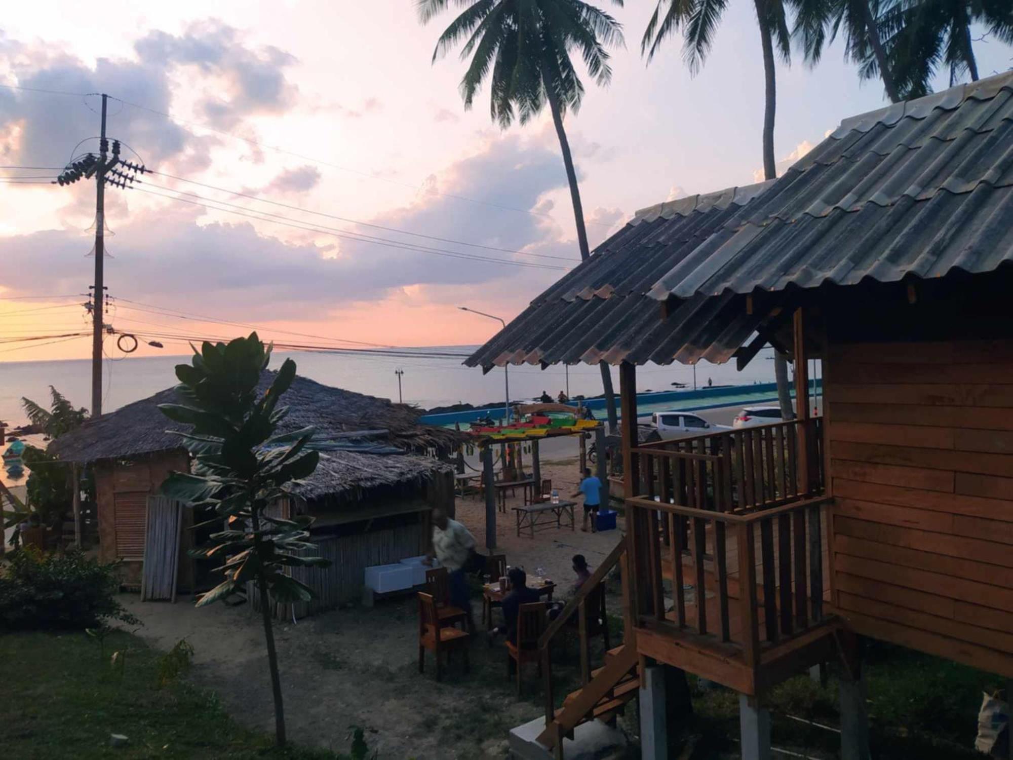 The Sunset View klong Hin Beach Lanta