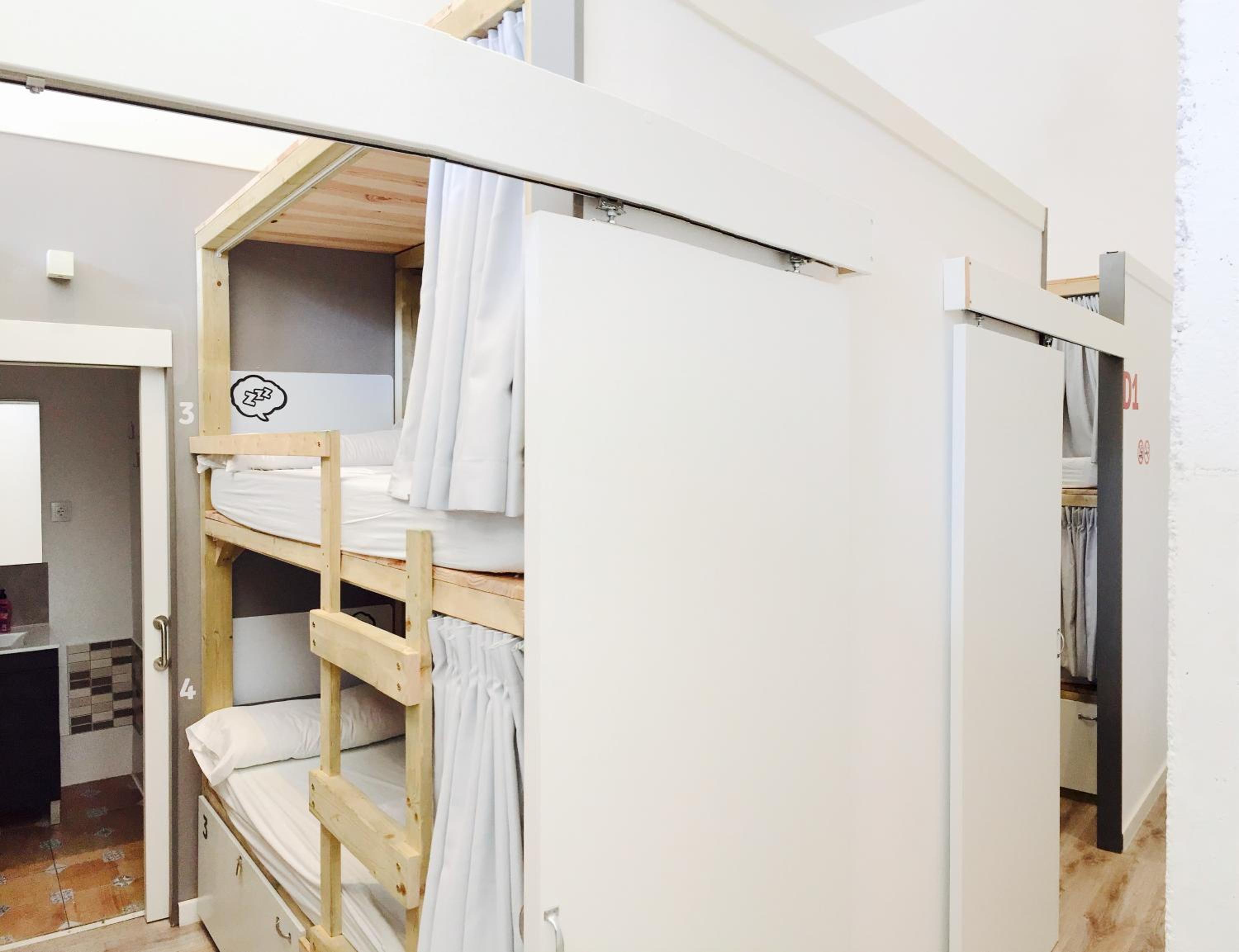 Ant Hostel Barcelona