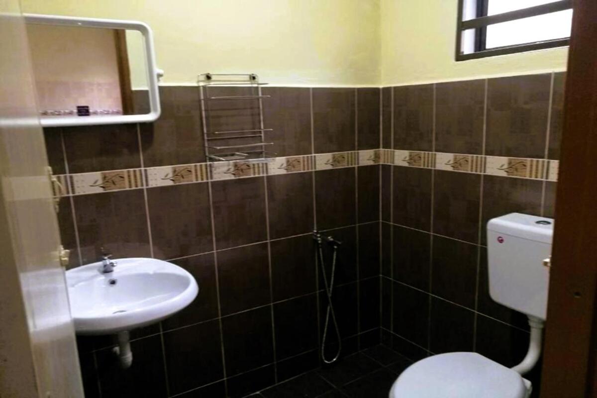 COZY Home Terrace - 1km to Water Theme Park Tambun Ipoh