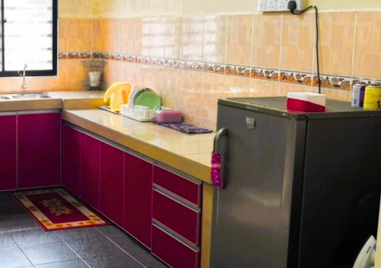 COZY Home Terrace - 1km to Water Theme Park Tambun Ipoh