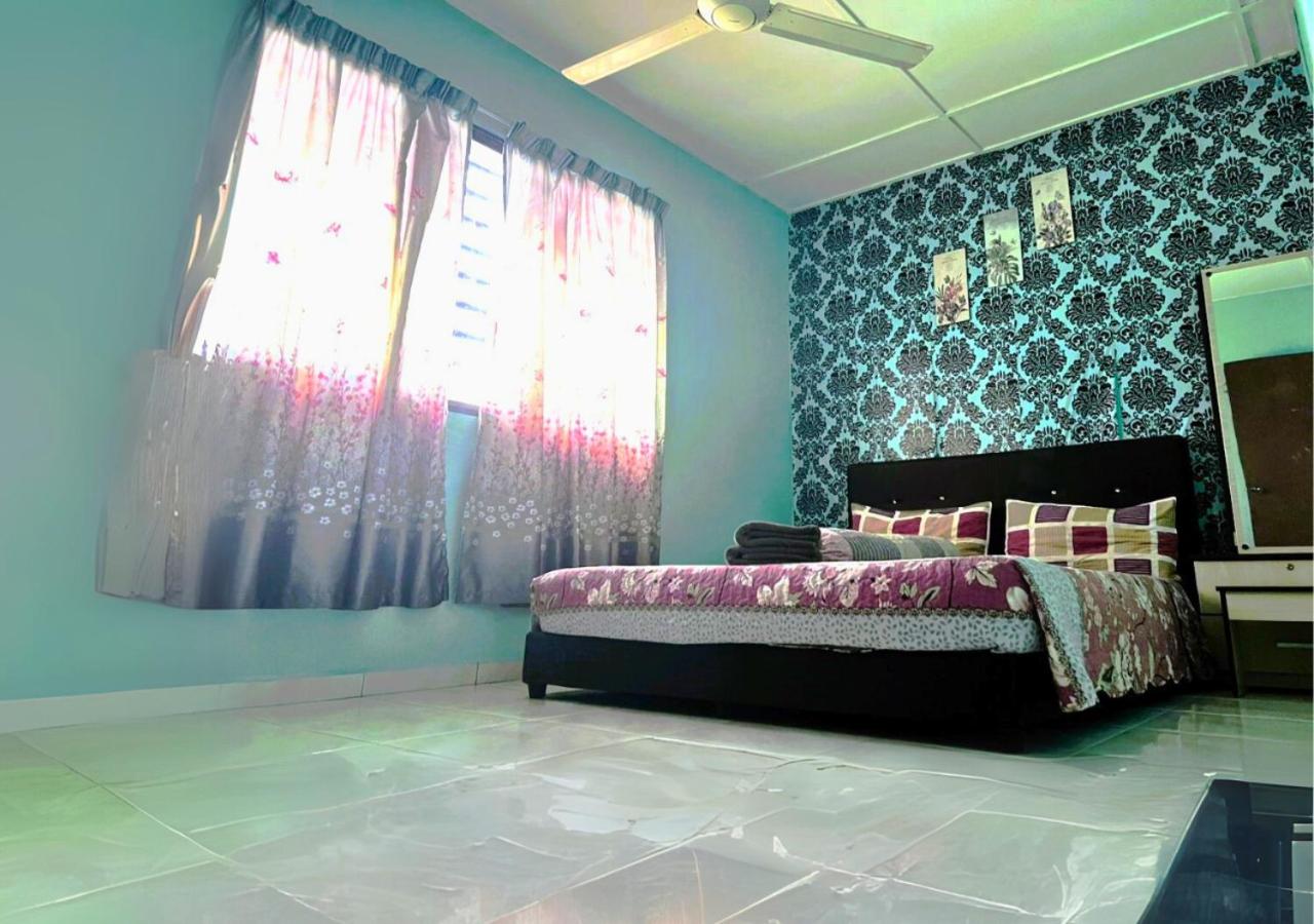 COZY Home Terrace - 1km to Water Theme Park Tambun Ipoh