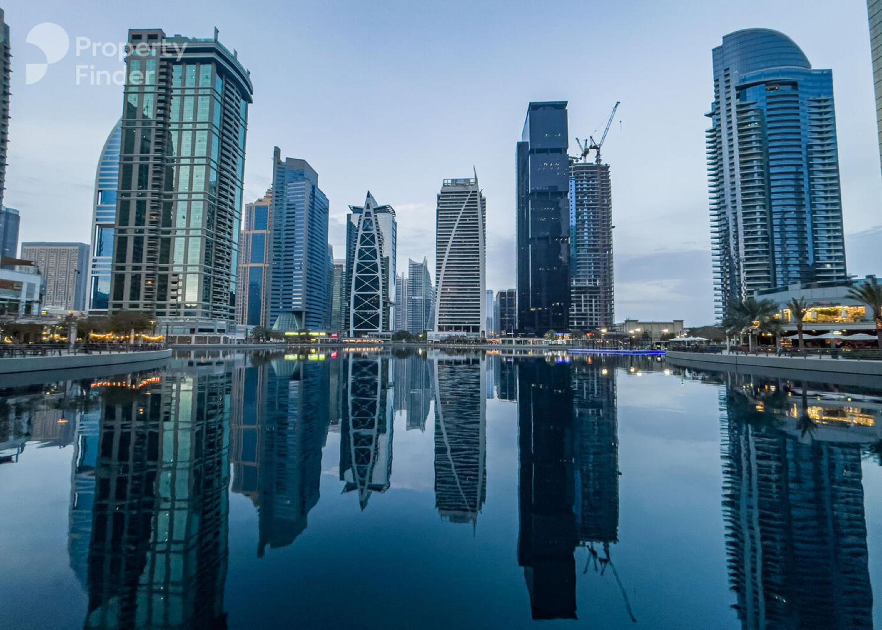 Click Stay - JLT - Studio & Balcony Lakes view Entire Apartment -RA