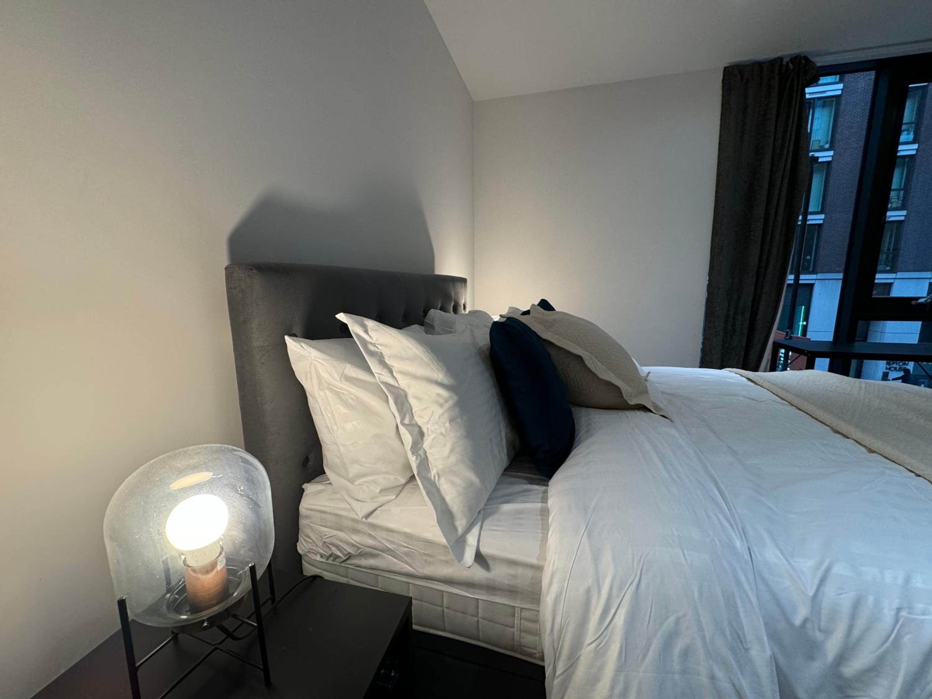 Riverside Suites and Apartments