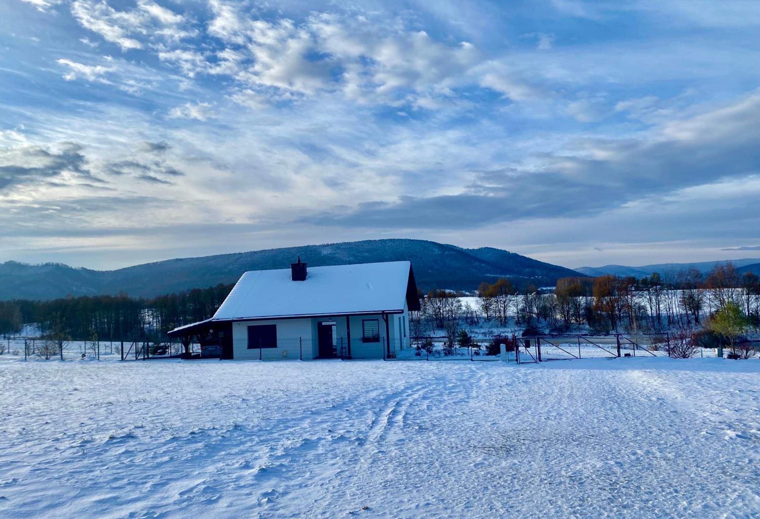Zaczarowane Wzgórze - Domek w Beskidach